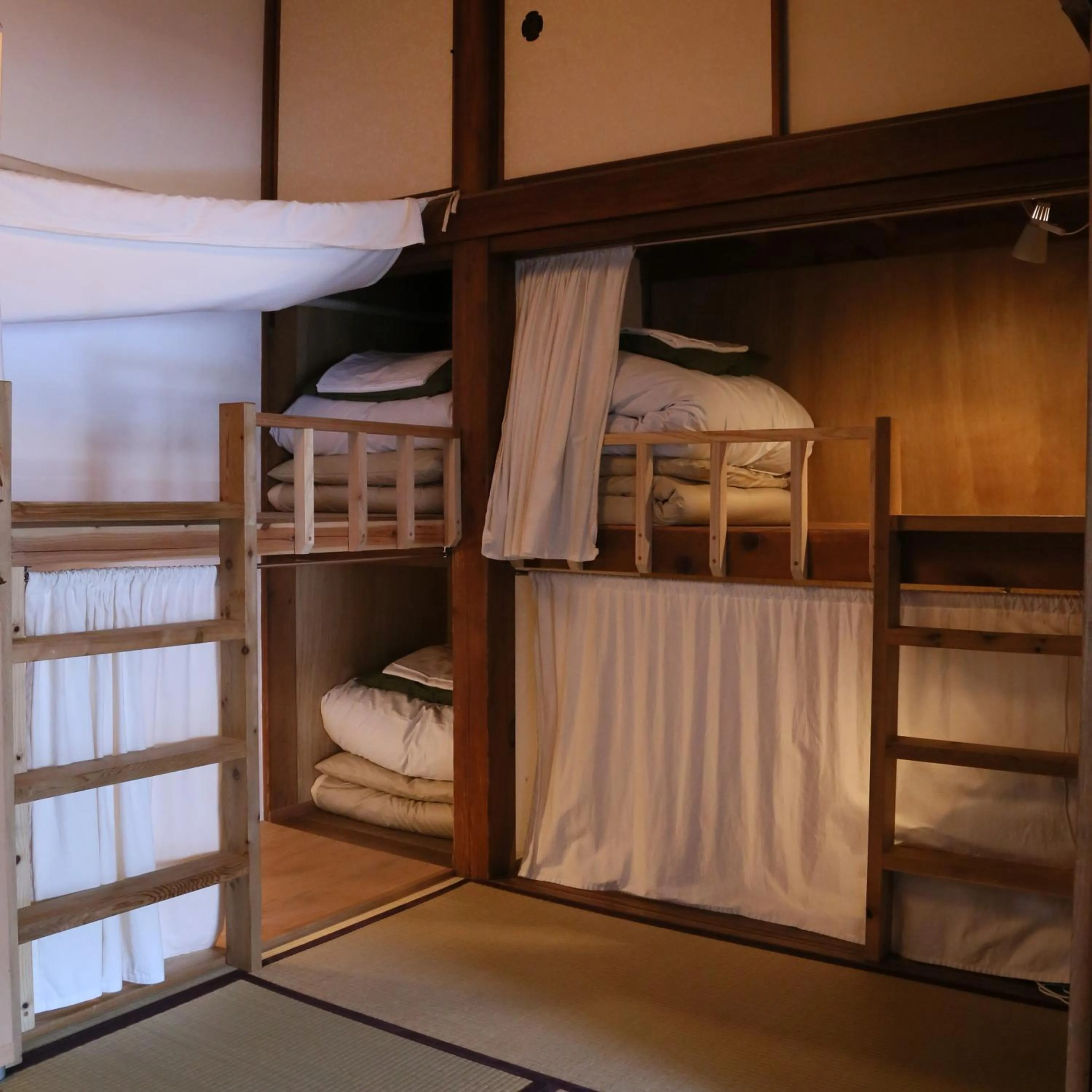 Photo of the whole room, Bed in Guest House Kamejikan -turtle time-