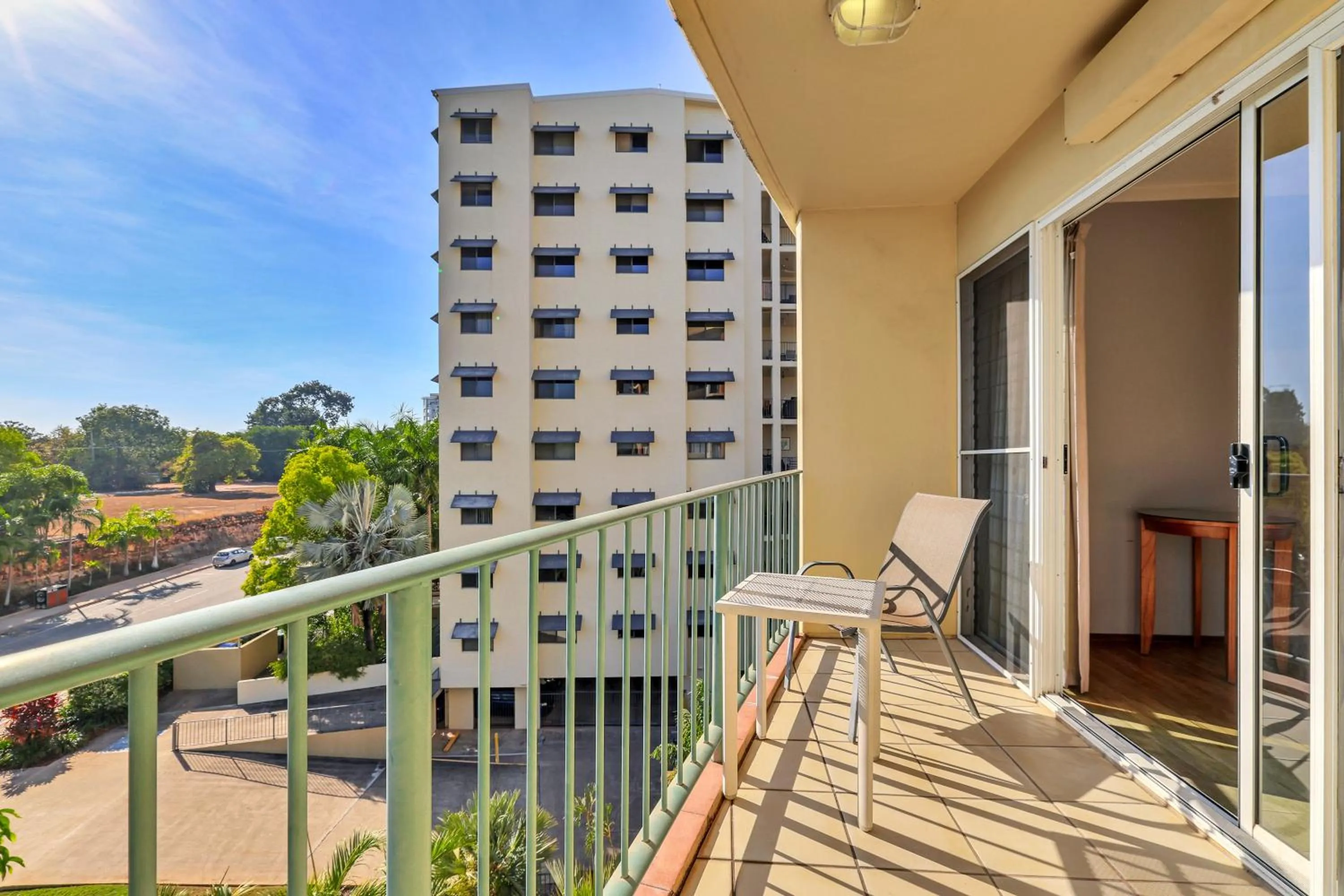 Balcony/Terrace in Cullen Bay Resorts