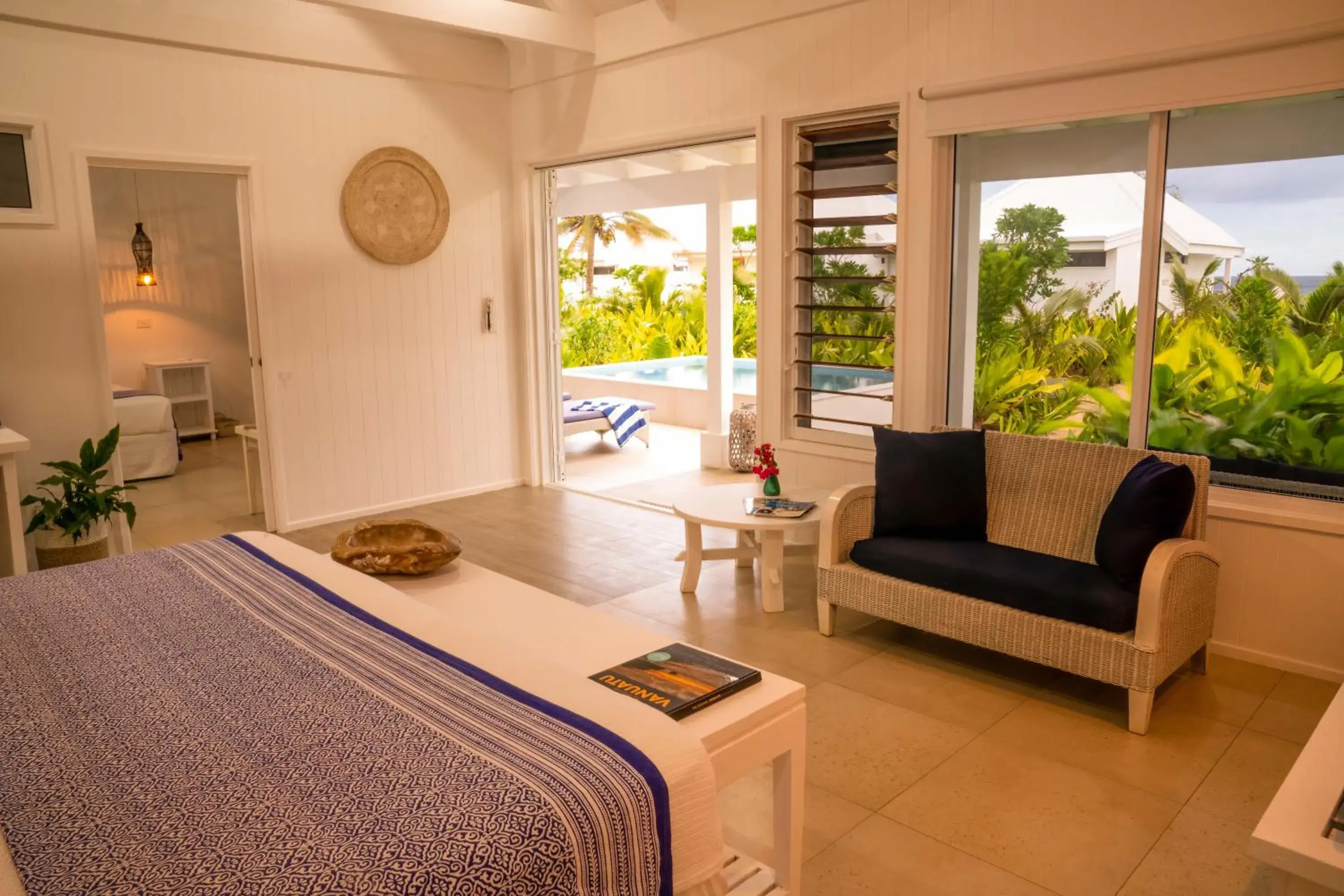 Pool view, Bed in Tamanu on the Beach Pool view, Bed in Tamanu on the Beach