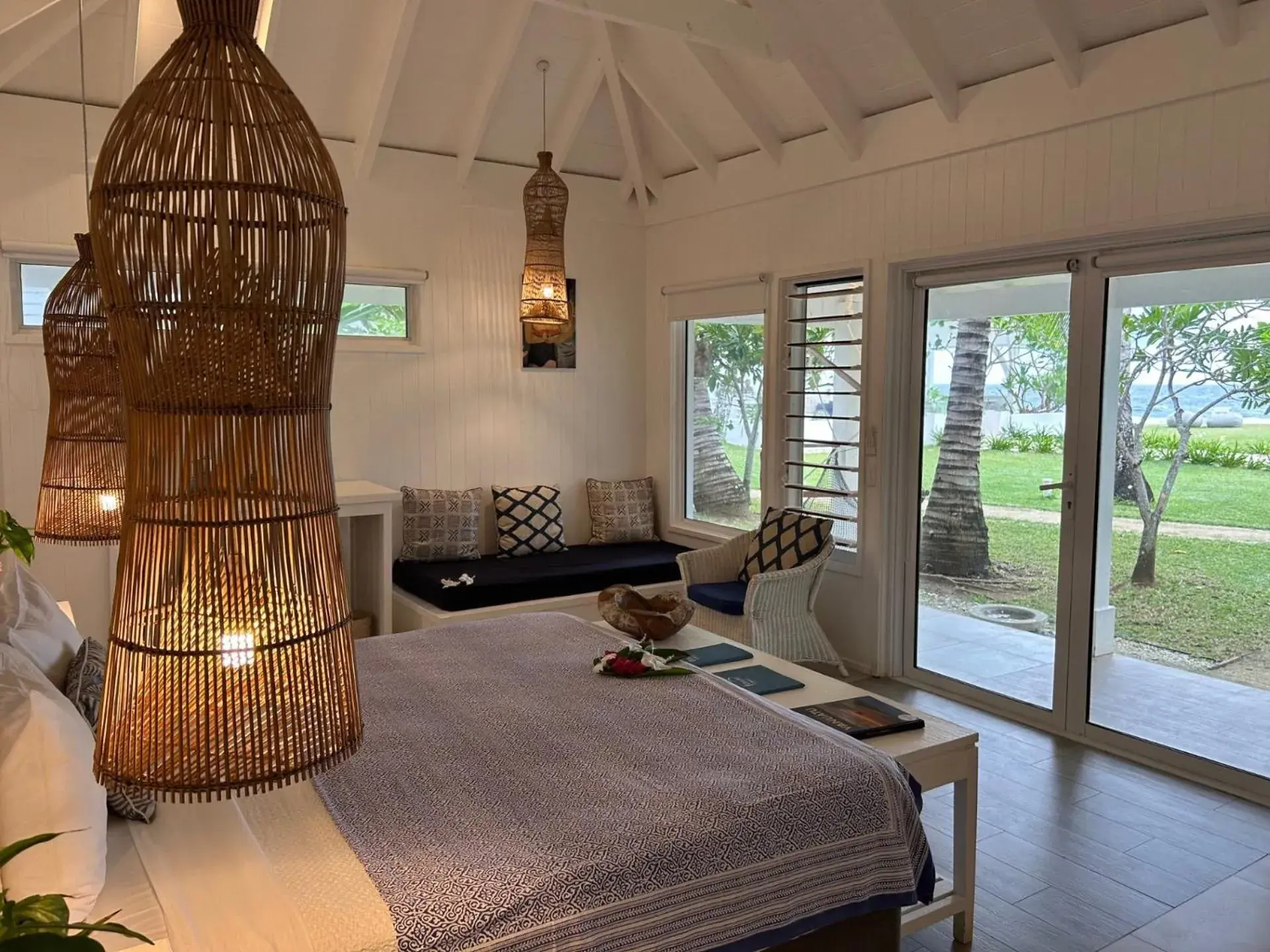 Bed in Tamanu on the Beach Bed in Tamanu on the Beach