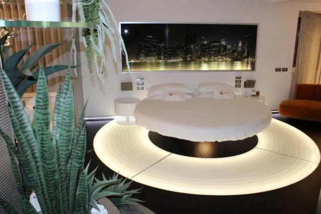 Bed in DOMUS Grand Hotel