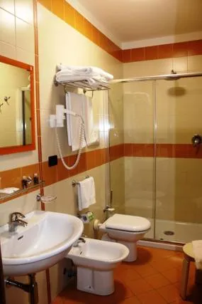 Shower in DOMUS Grand Hotel