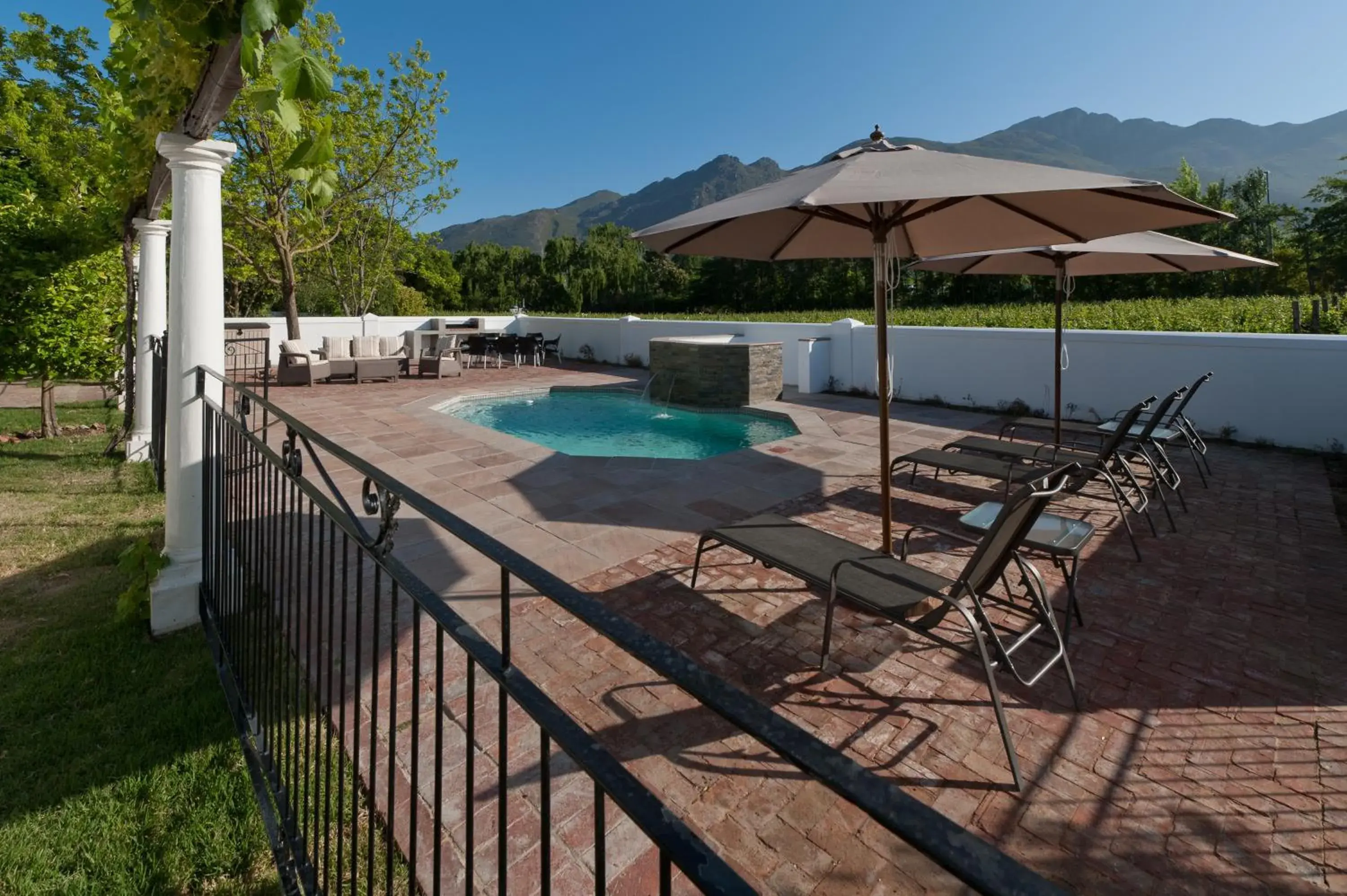 La Galiniere Guest Cottages La Galiniere Guest Cottages