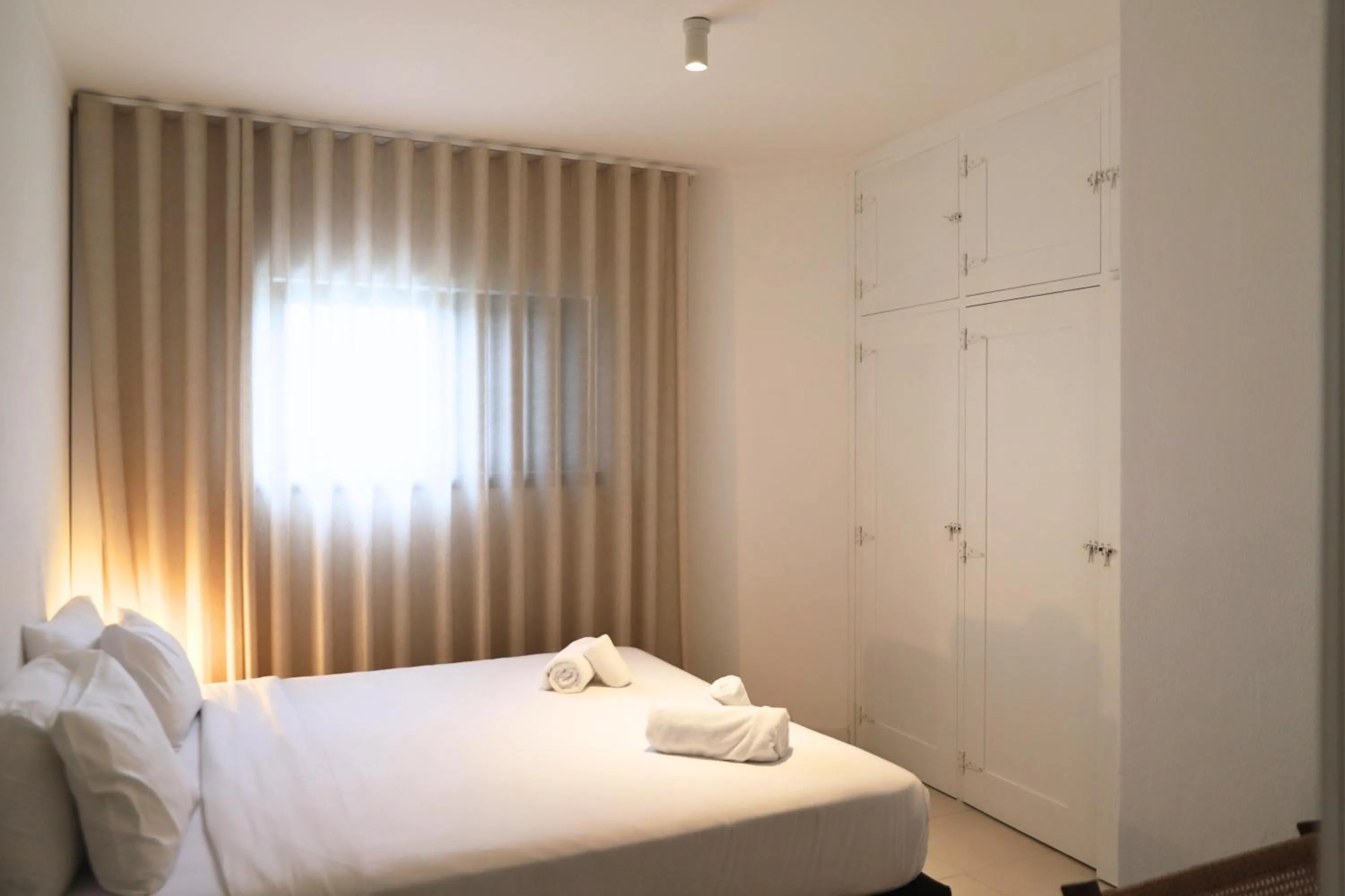 Bed in RIDE Surf Resort & Spa Peniche