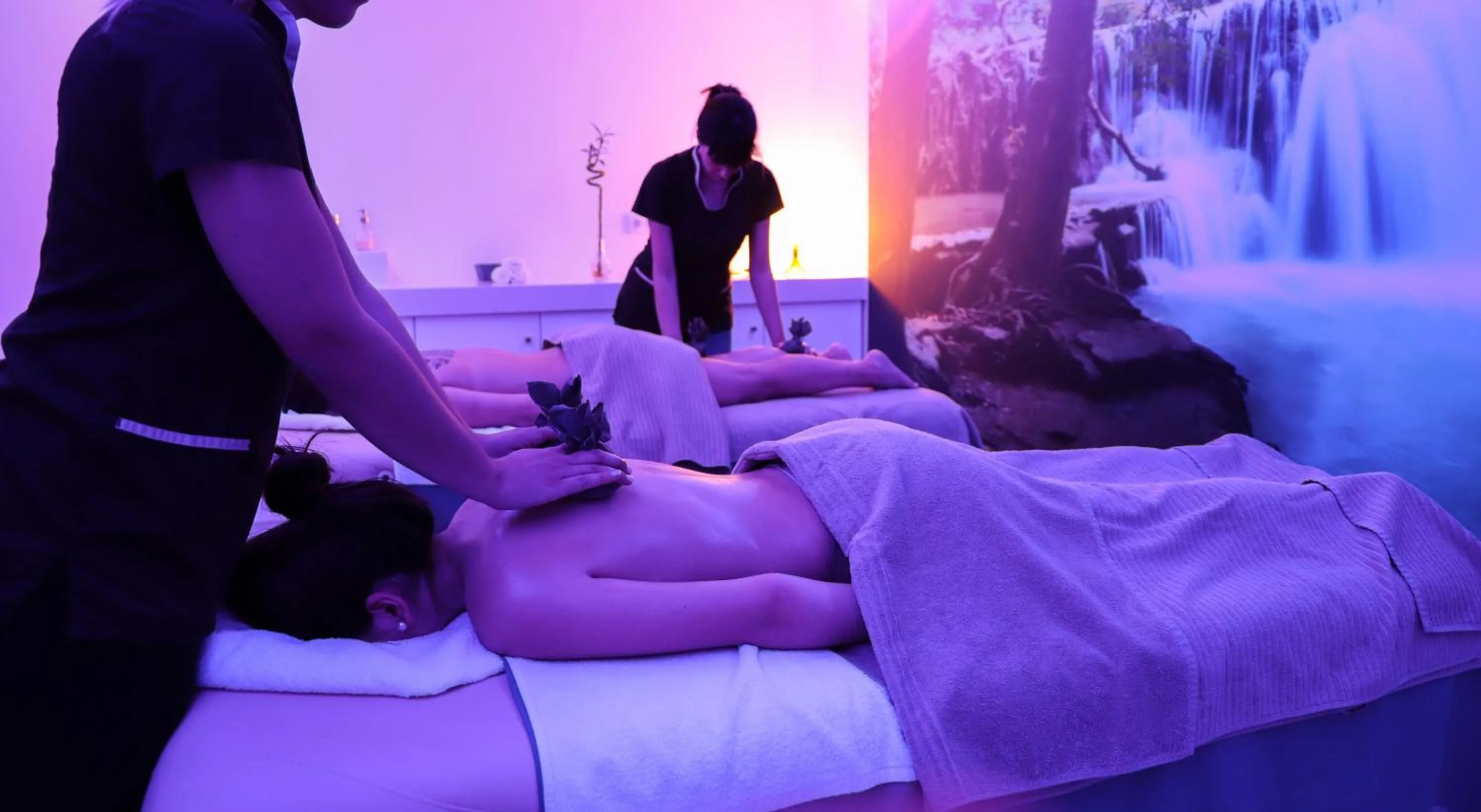 Massage in RIDE Surf Resort & Spa Peniche