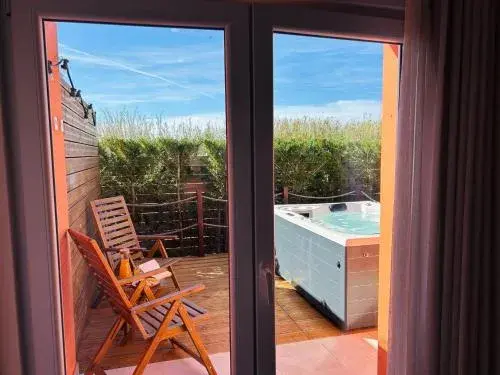 RIDE Surf Resort & Spa Peniche RIDE Surf Resort & Spa Peniche