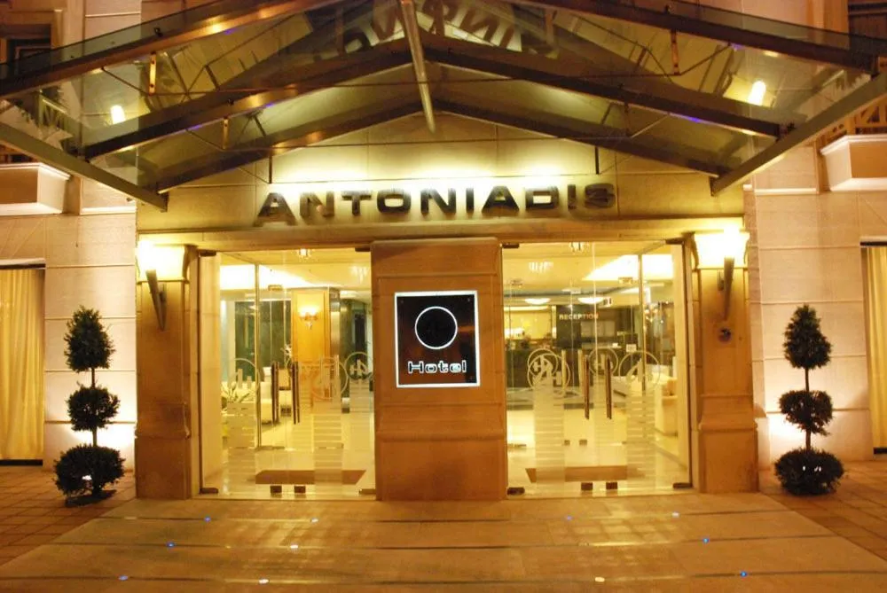 Facade/entrance in Hotel Antoniadis