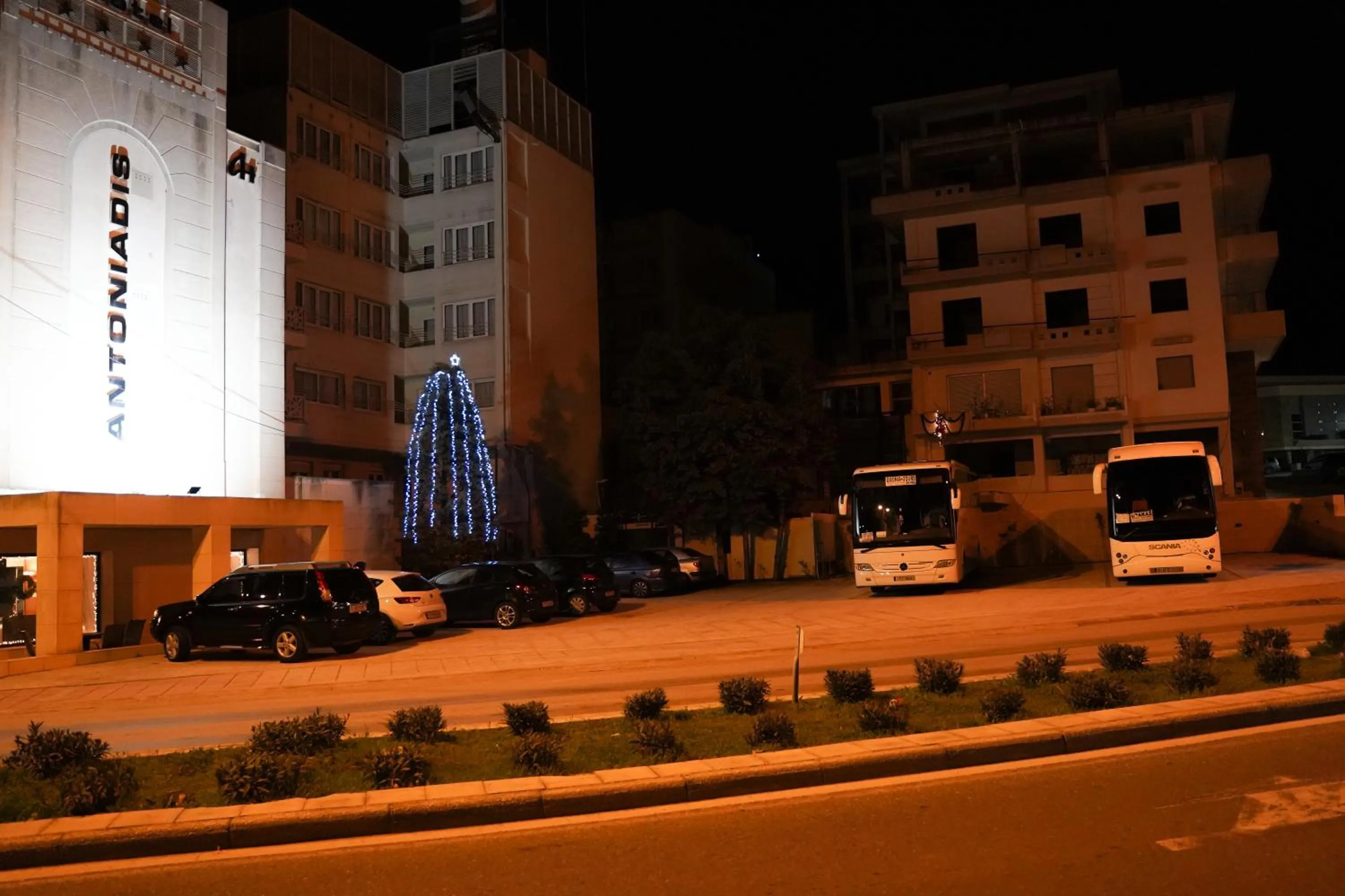 Parking in Hotel Antoniadis