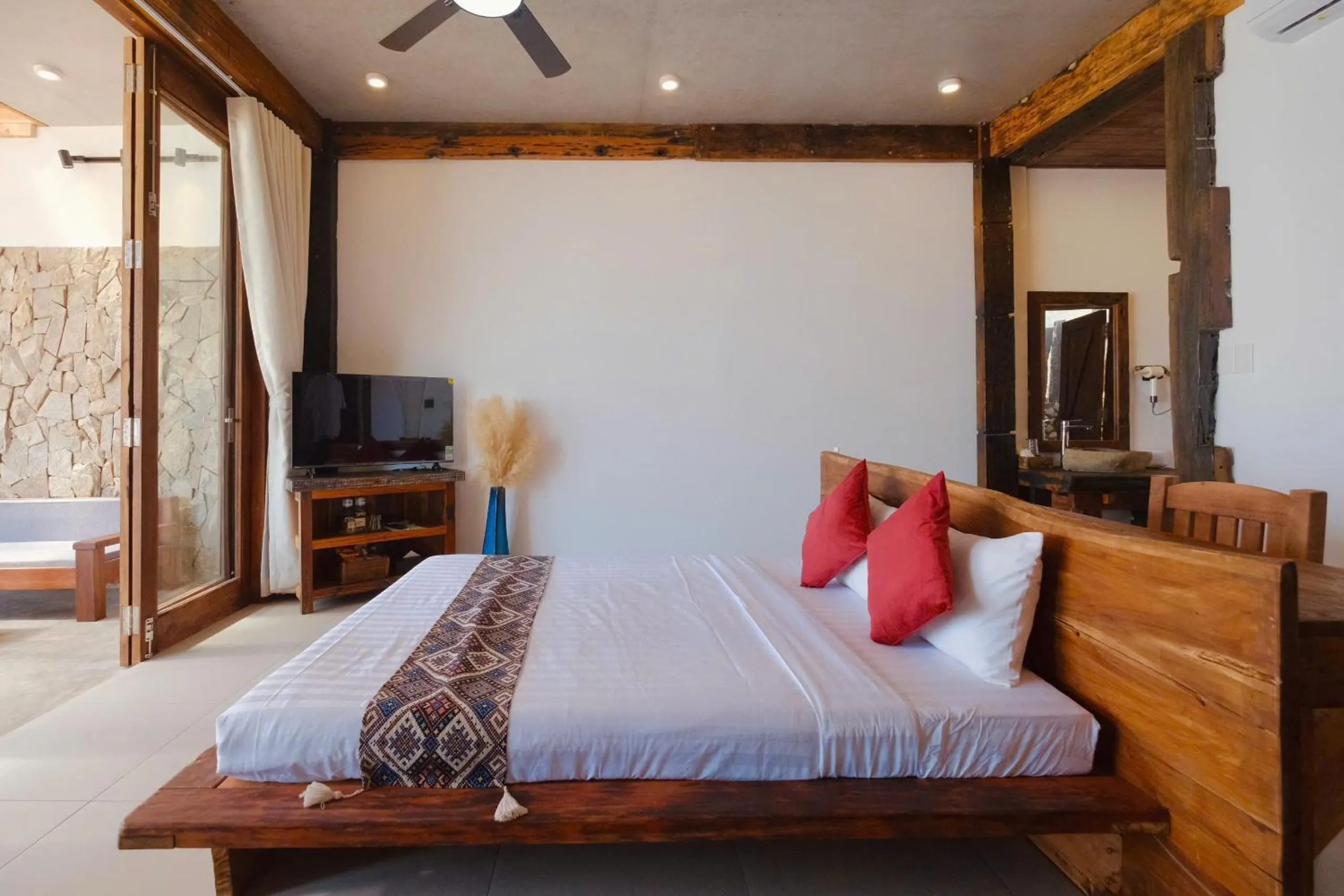 Bed in Long Hải Channel Beach Resort