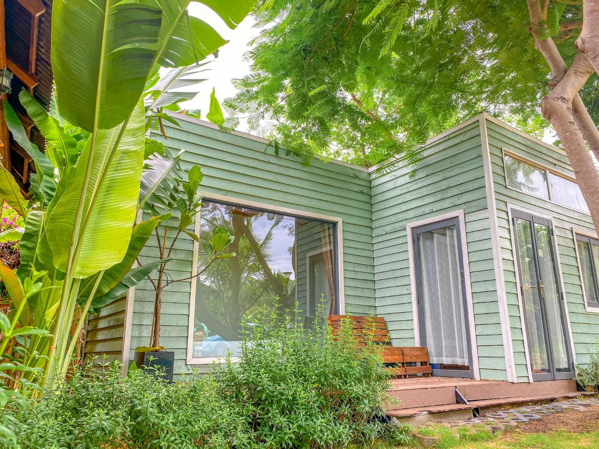 Long Hải Channel Beach Resort