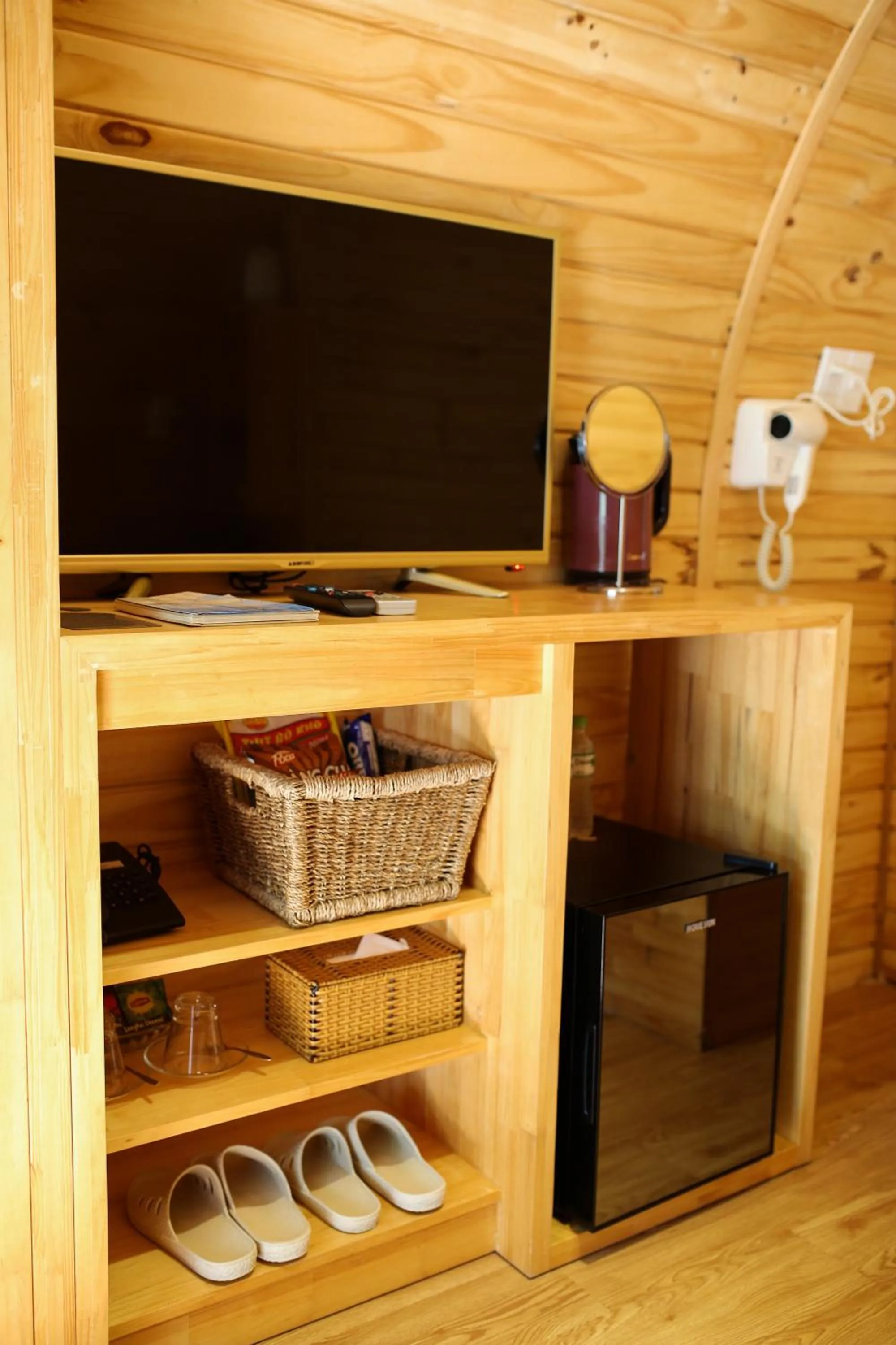 Communal lounge/ TV room in Long Hải Channel Beach Resort