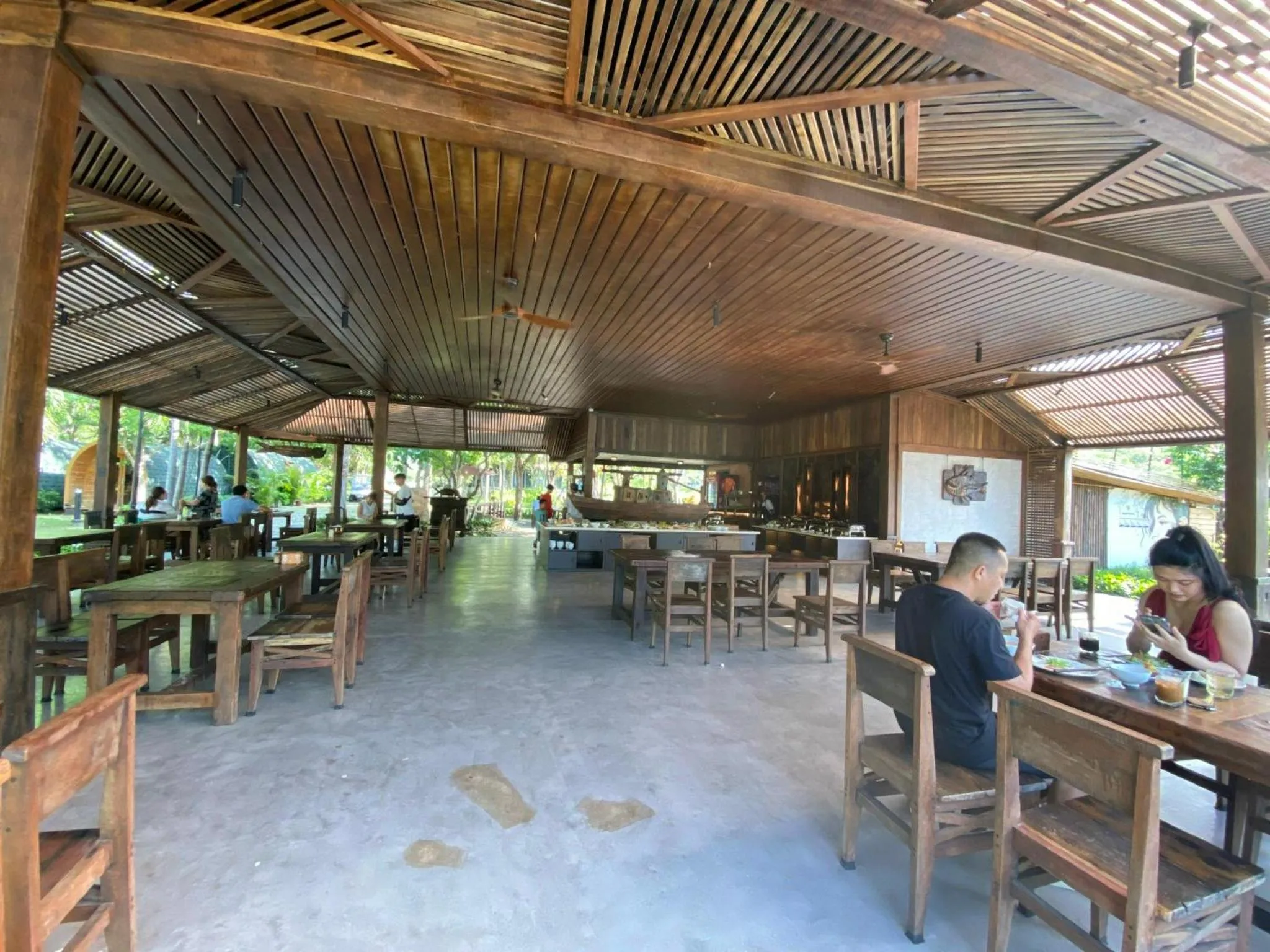 Restaurant/places to eat in Long Hải Channel Beach Resort