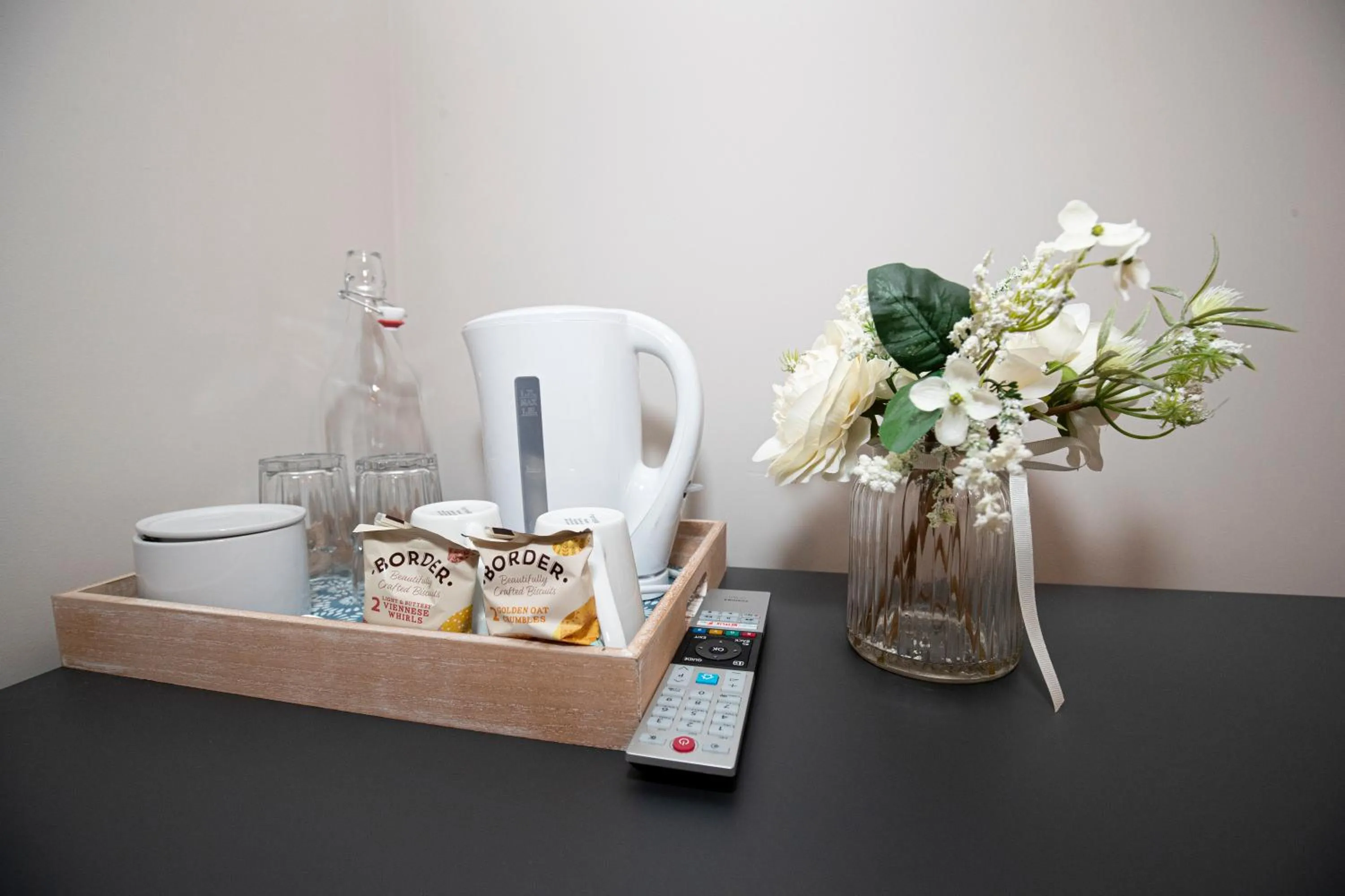 Coffee/tea facilities in Lynwood House