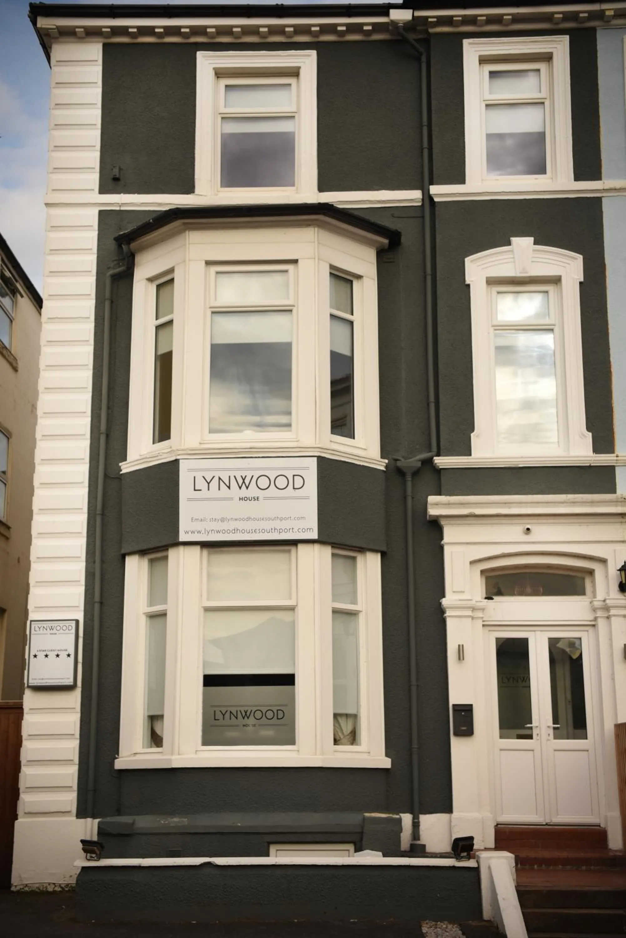 Property building in Lynwood House
