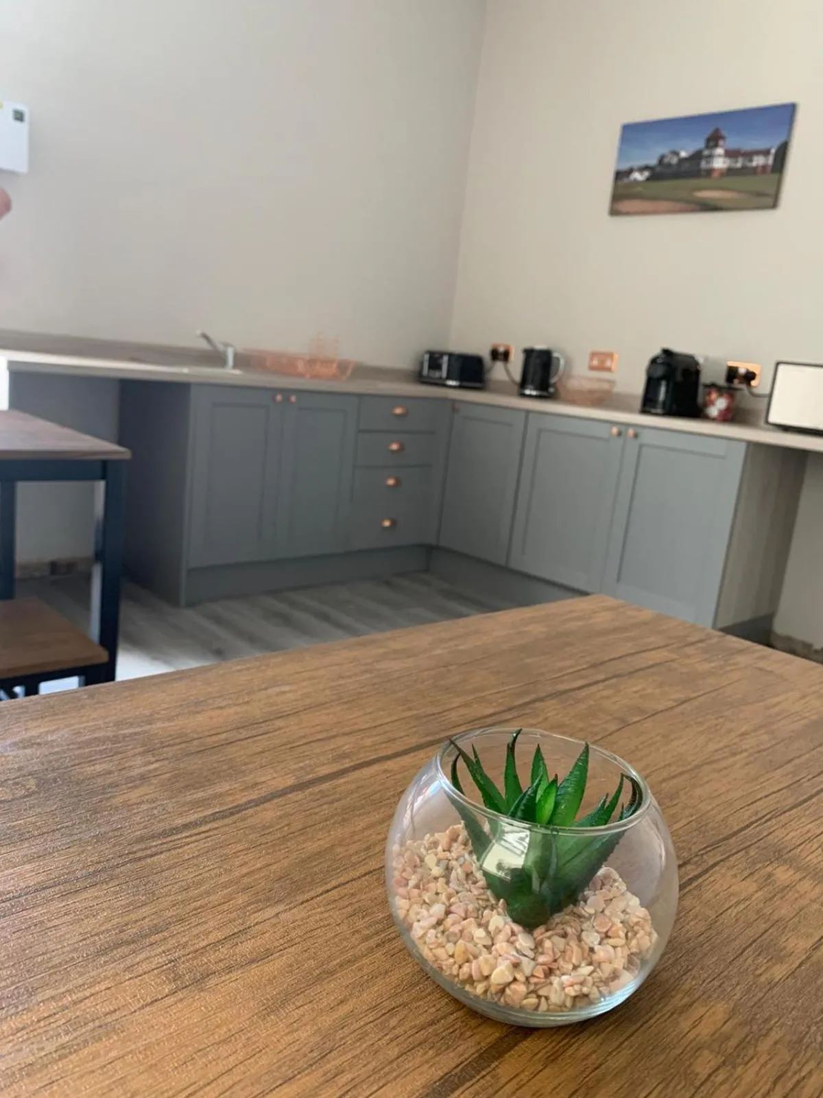 Coffee/tea facilities in Lynwood House