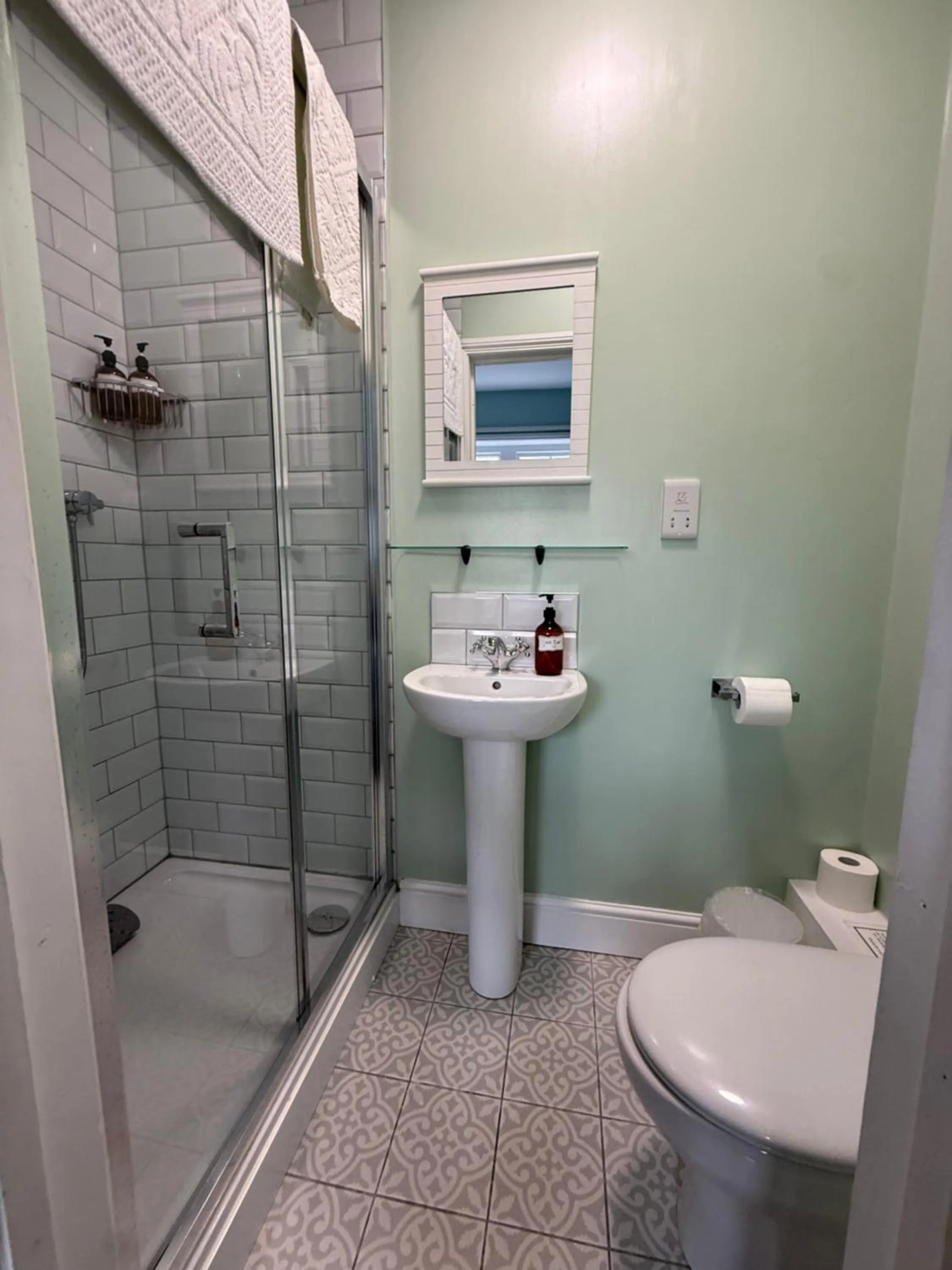 The Nags Head - Room only accommodation