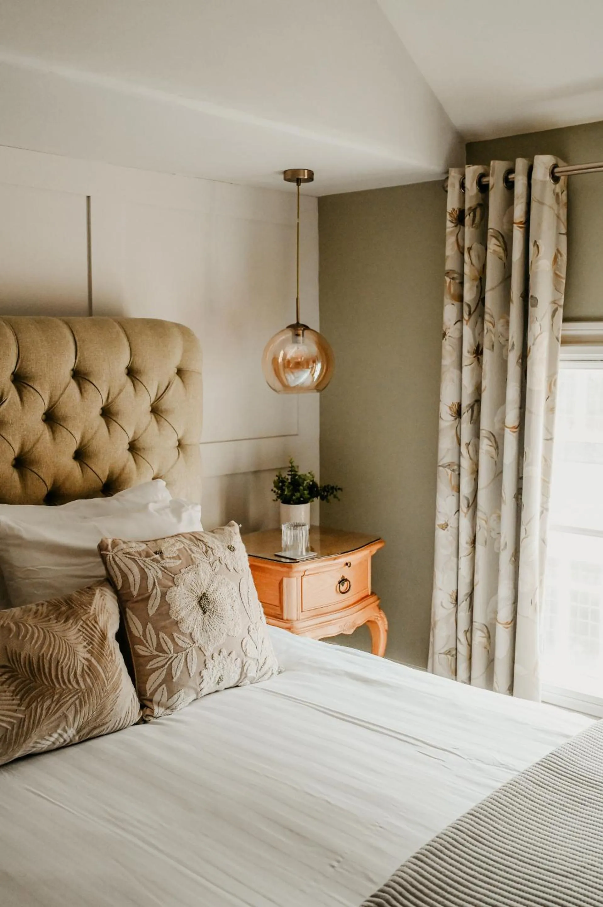 Bedroom, Bed in Harpur's of Melbourne