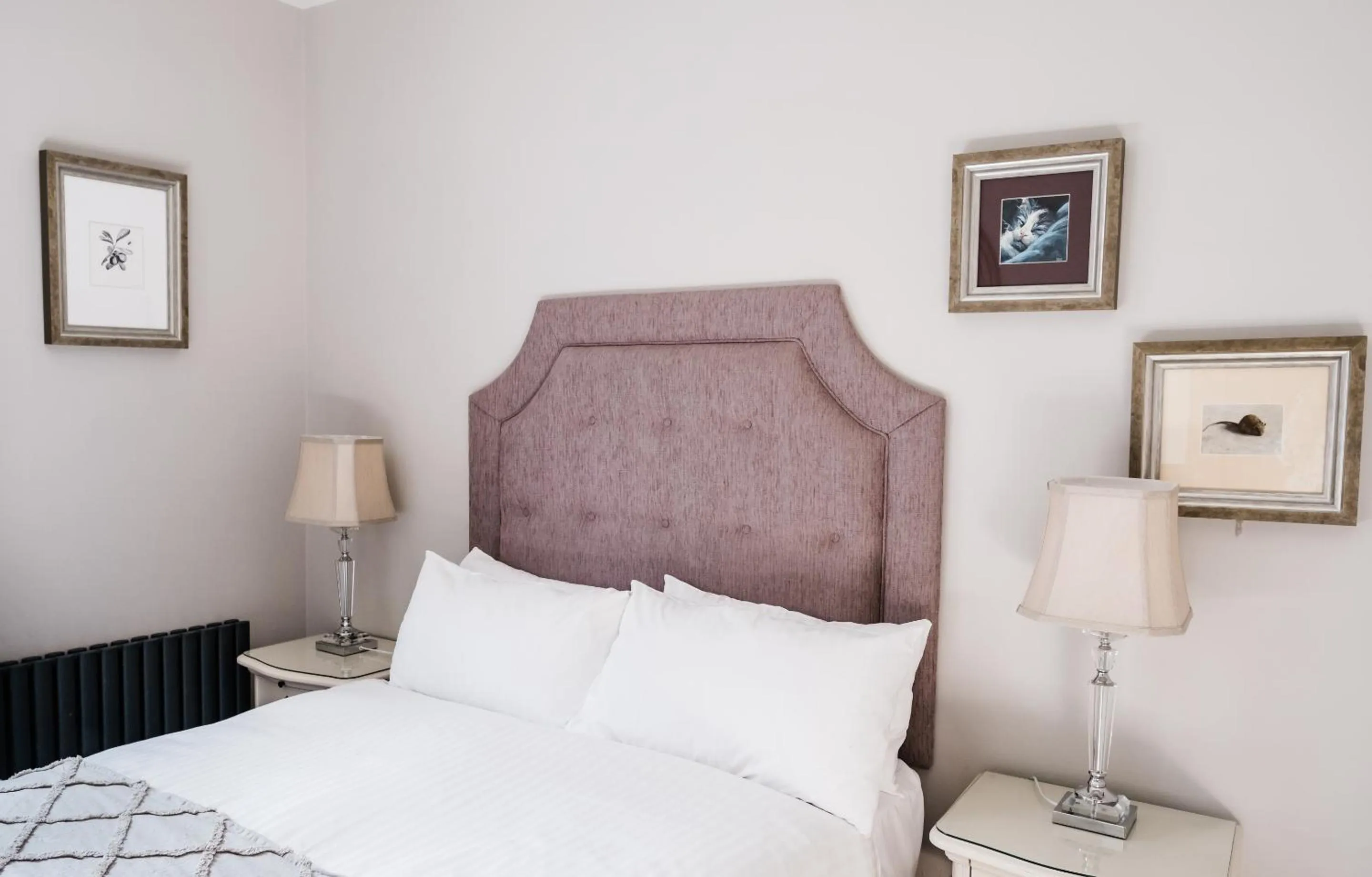 Bedroom, Bed in Harpur's of Melbourne