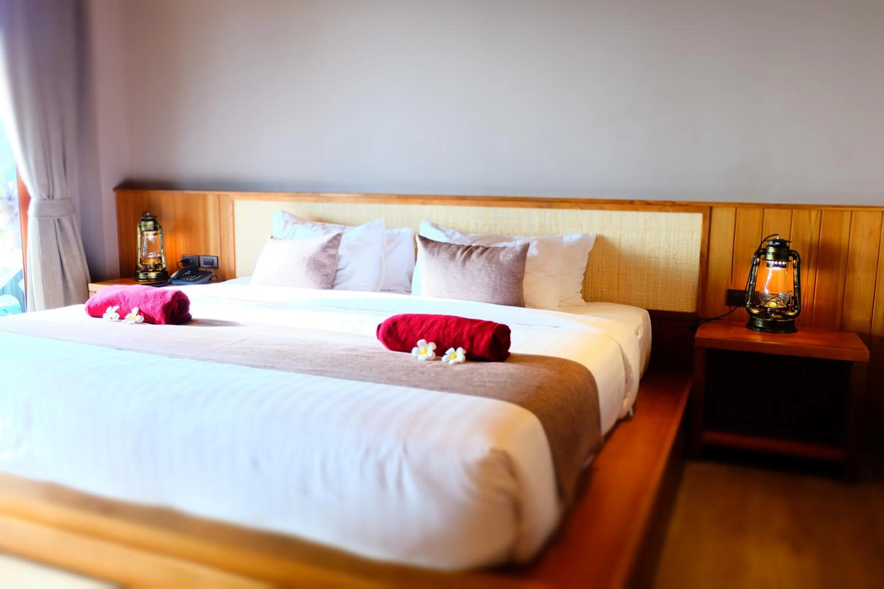 Bed in Koh Ma Beach Resort - SHA Extra Plus