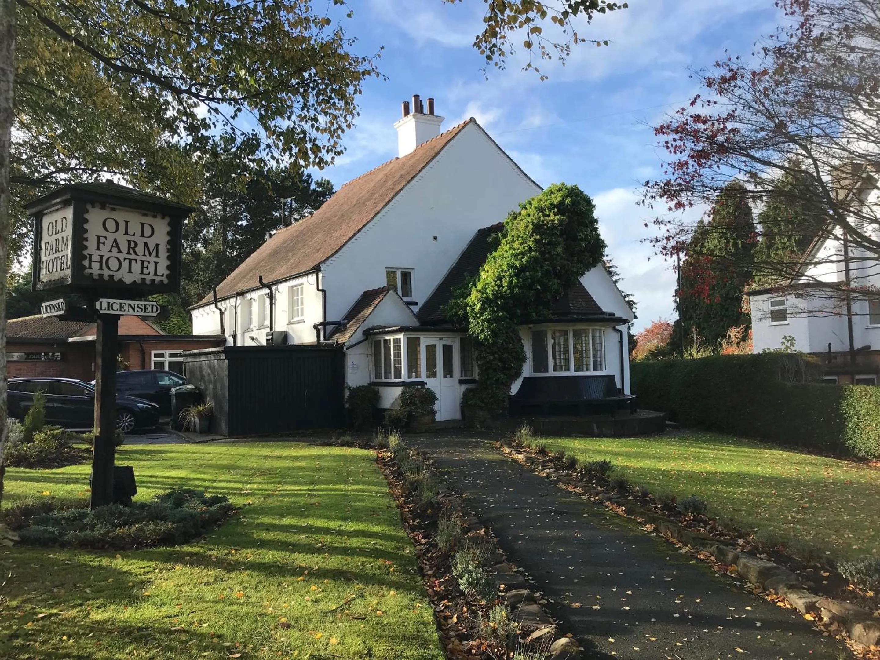 Property building in Old Farm Hotel