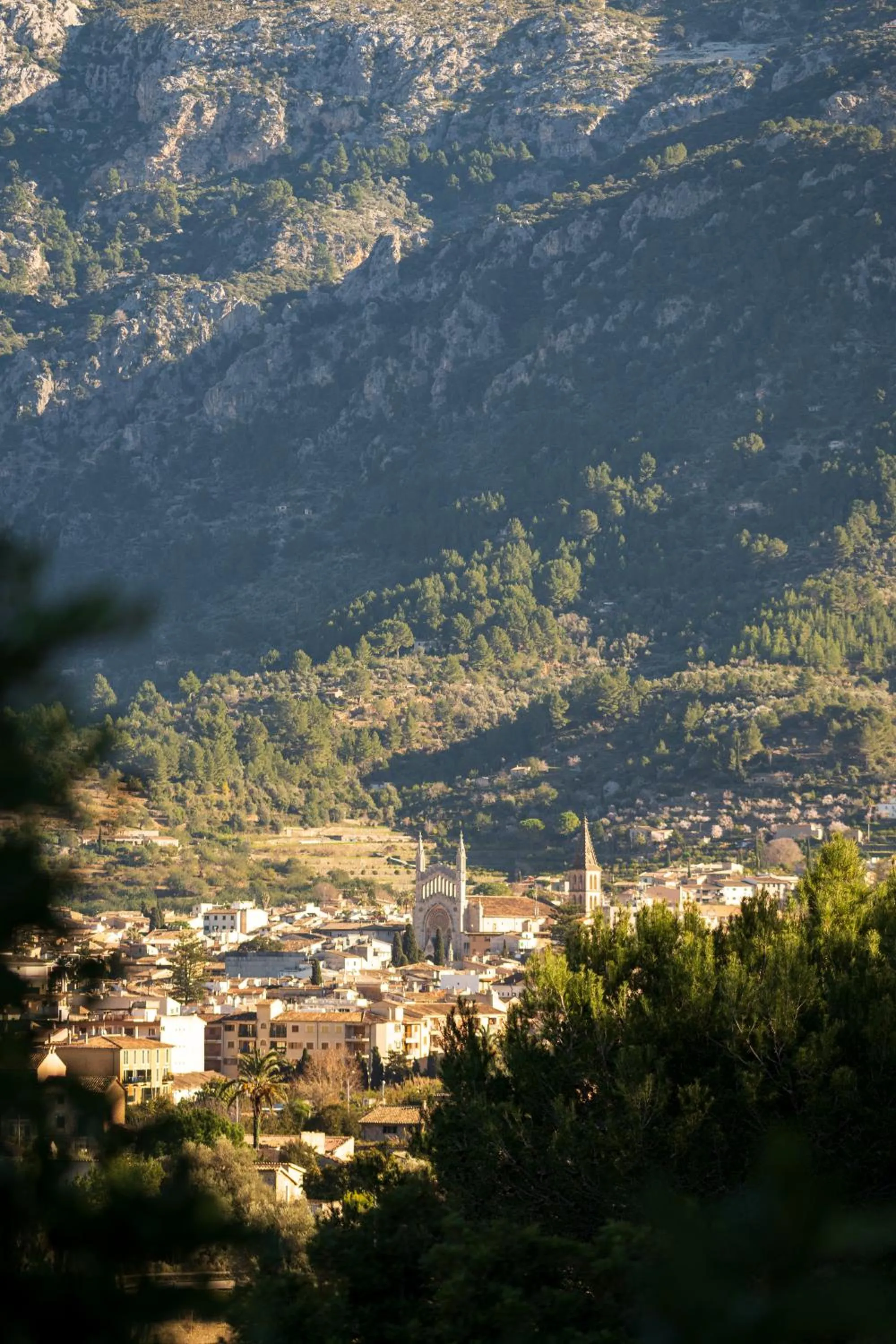 Natural landscape in El Nido de Alaro - Turismo de Interior