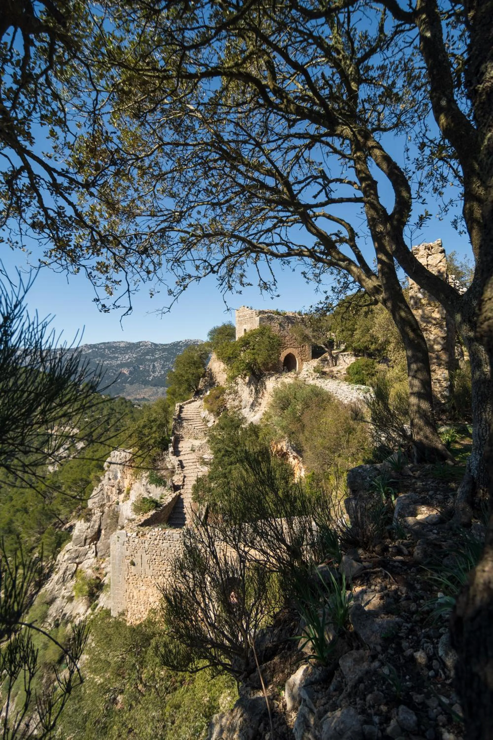 Natural landscape in El Nido de Alaro - Turismo de Interior