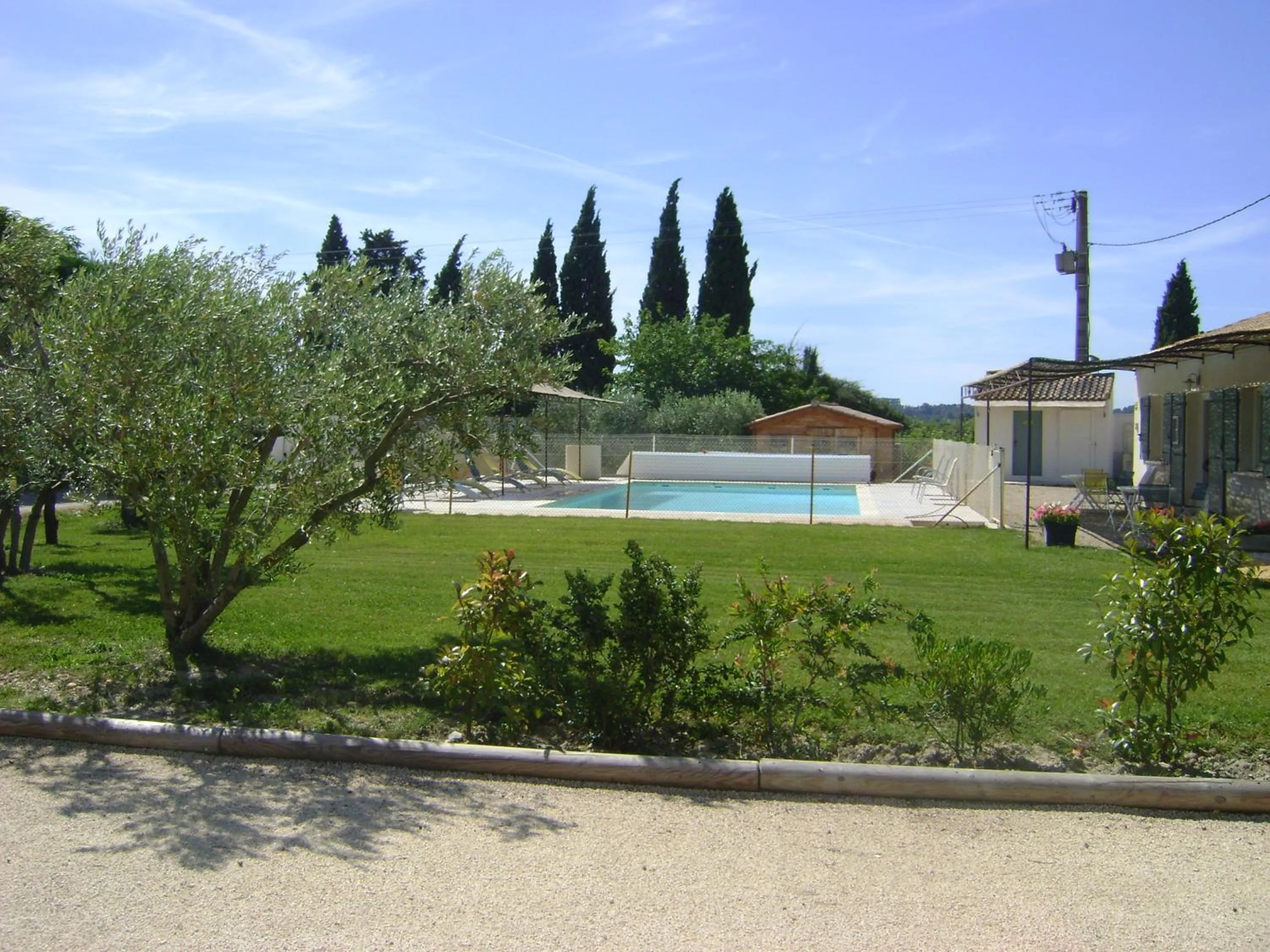 Swimming pool in Logis Hotel des Granges