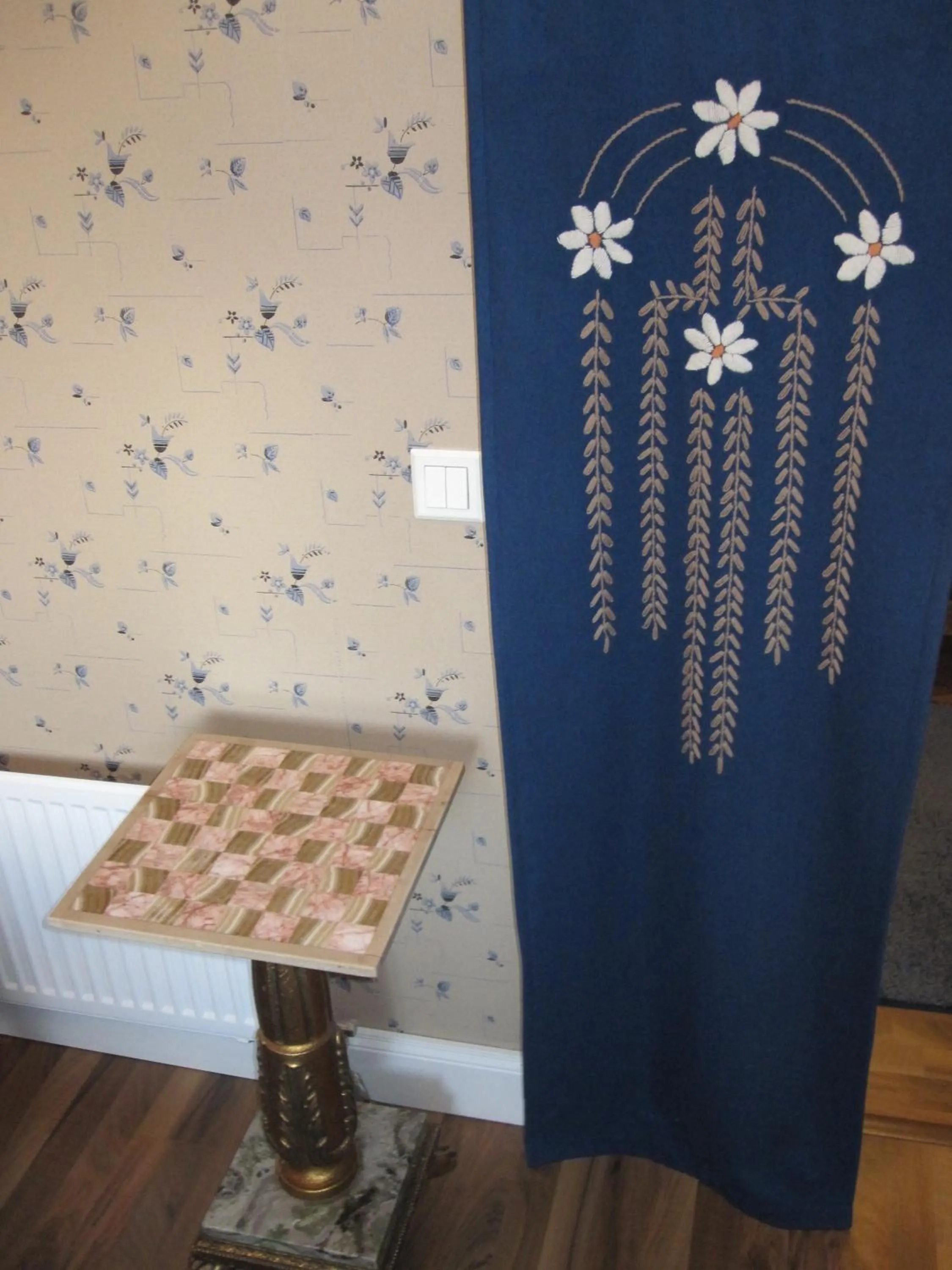 Decorative detail in Hotelli-Ravintola Alma