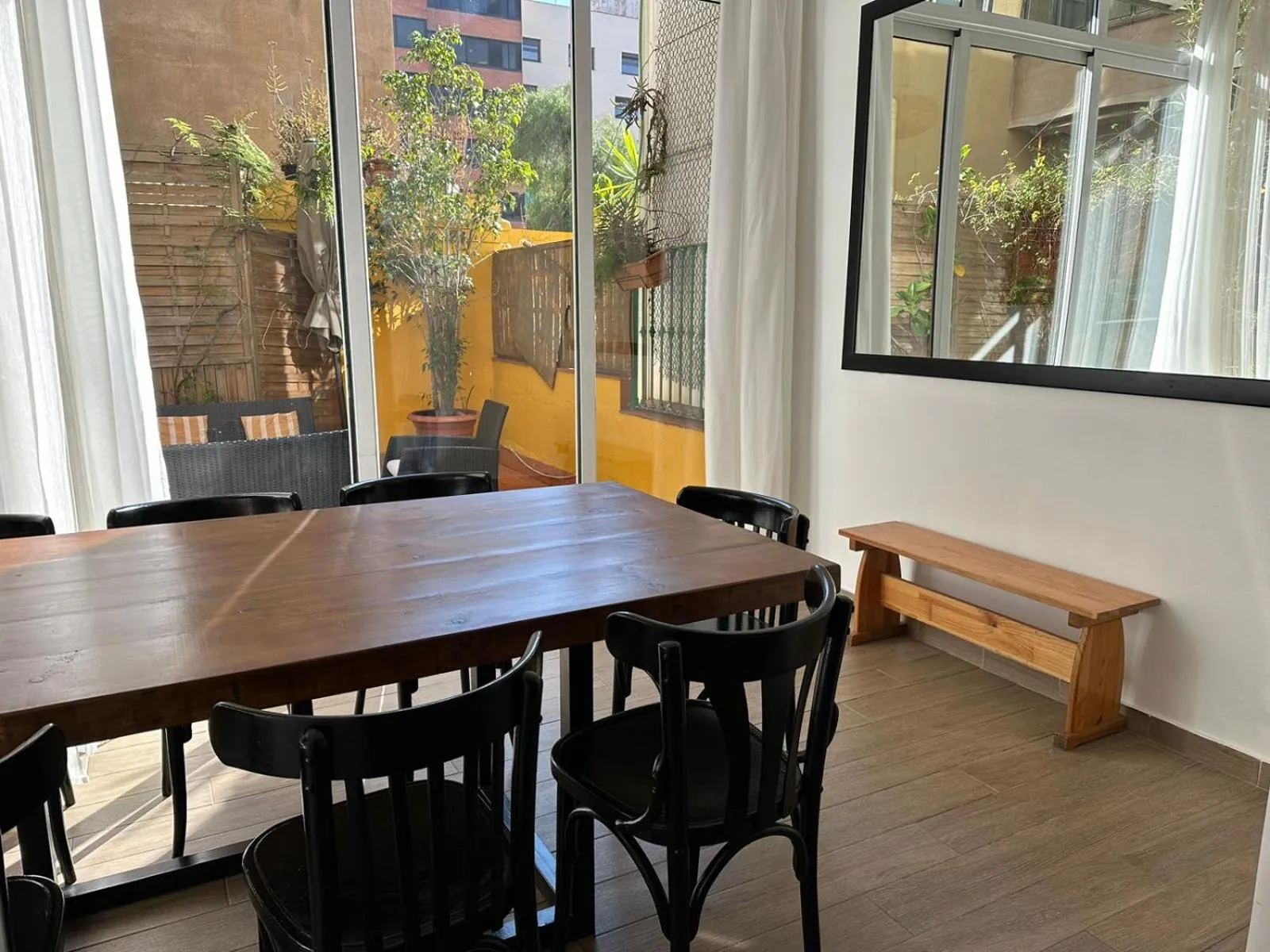 Living room in Casa Consell Apartments