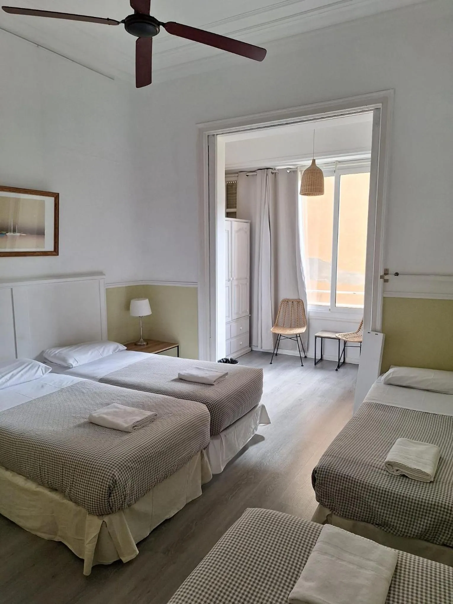Bedroom, Bed in Casa Consell Apartments