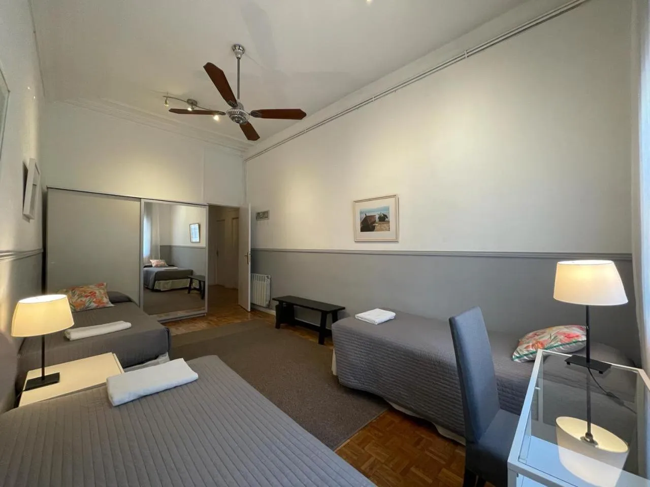 Bedroom, Bed in Casa Consell Apartments