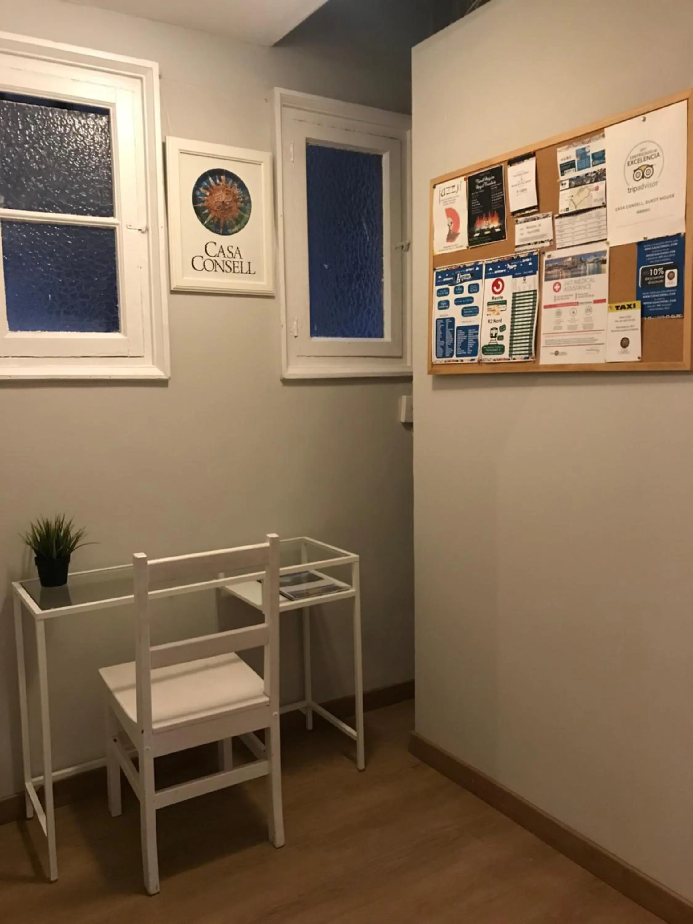 Living room in Casa Consell Apartments
