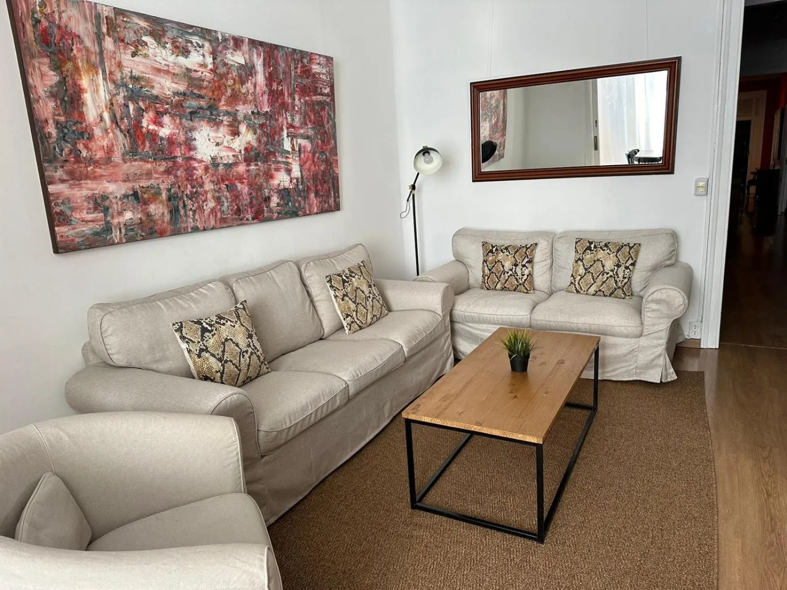 Living room in Casa Consell Apartments