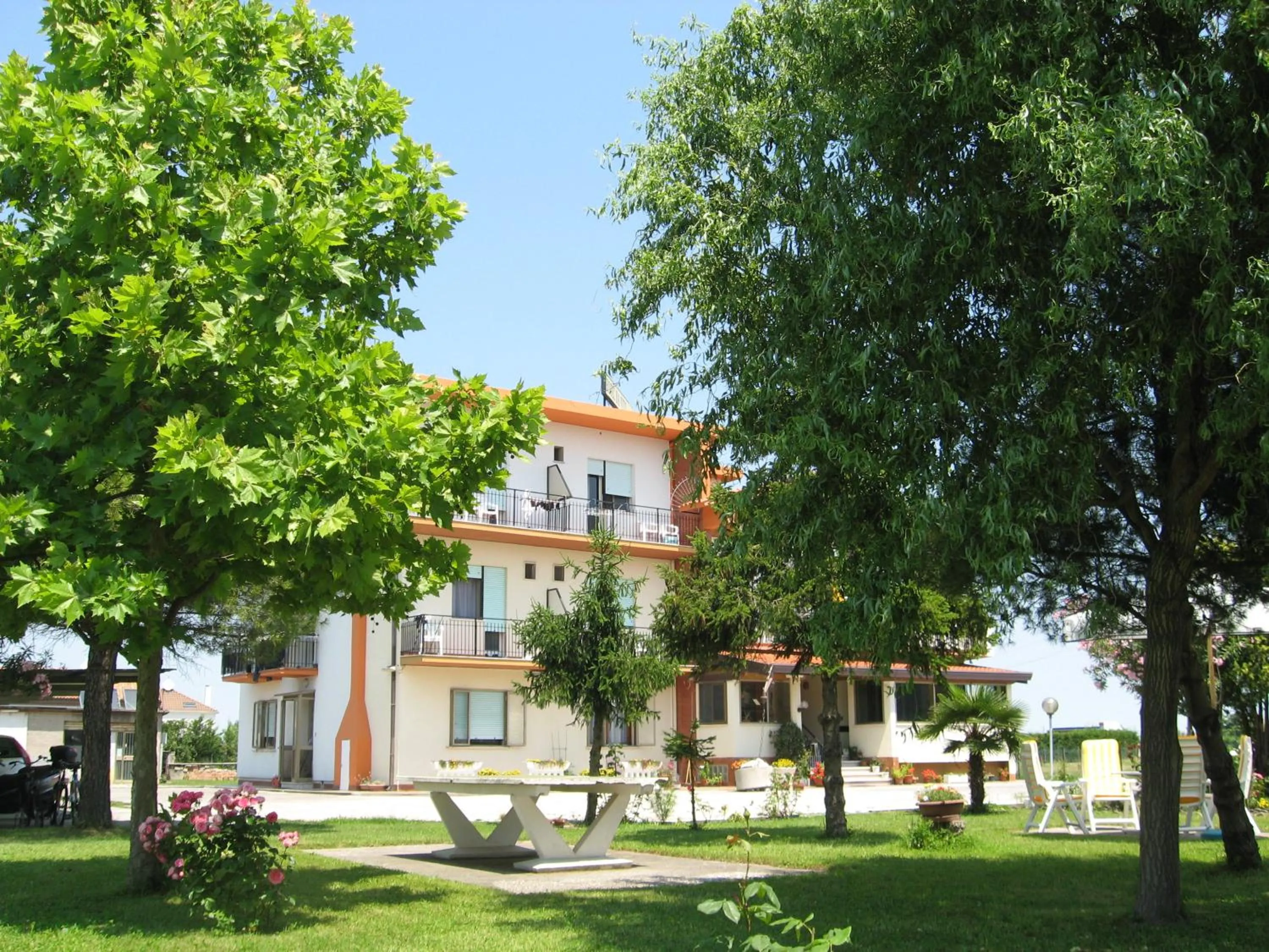 Facade/entrance in B&B Garnì Da Vito