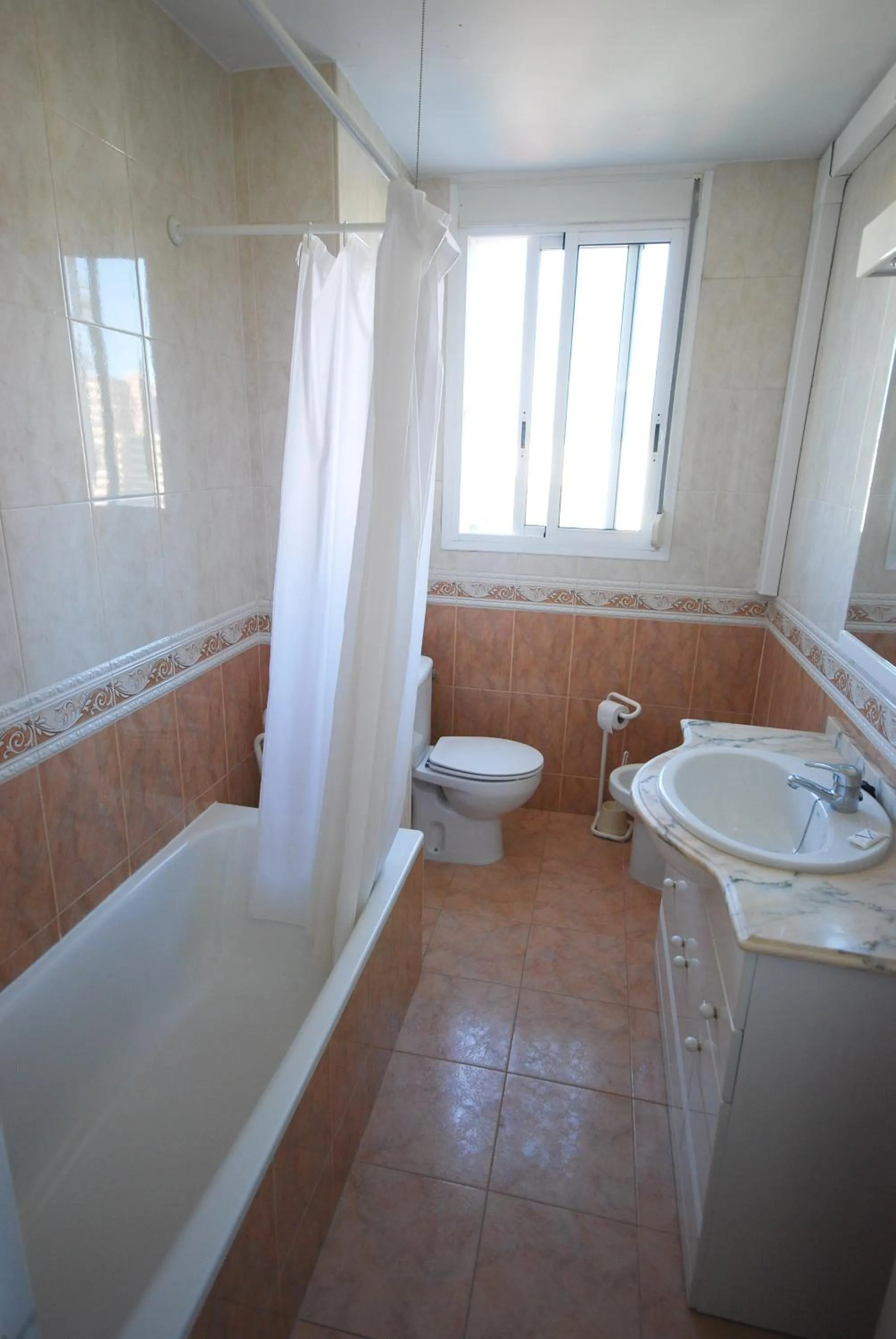 Bathroom in Apartamentos Concorde