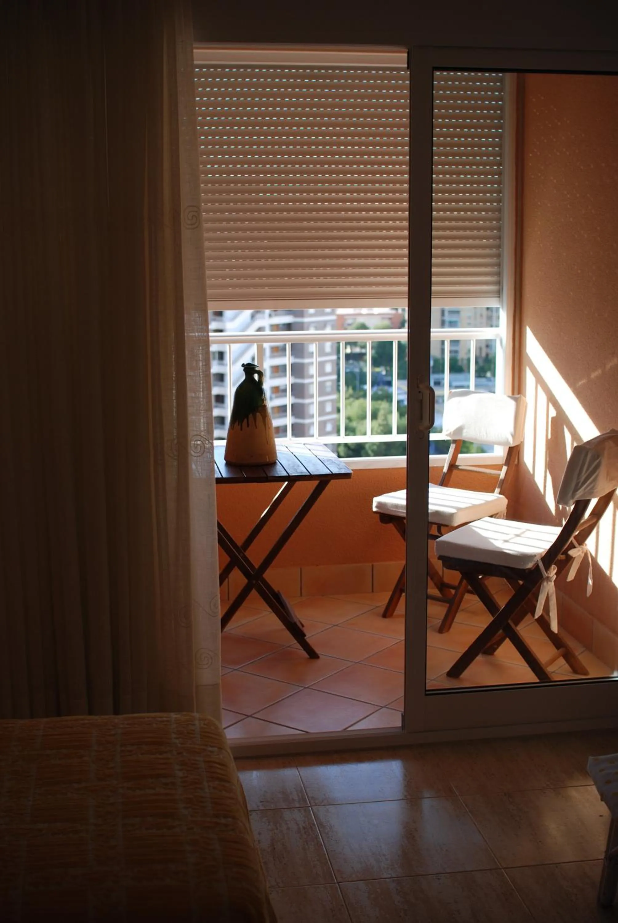 Photo of the whole room in Apartamentos Concorde