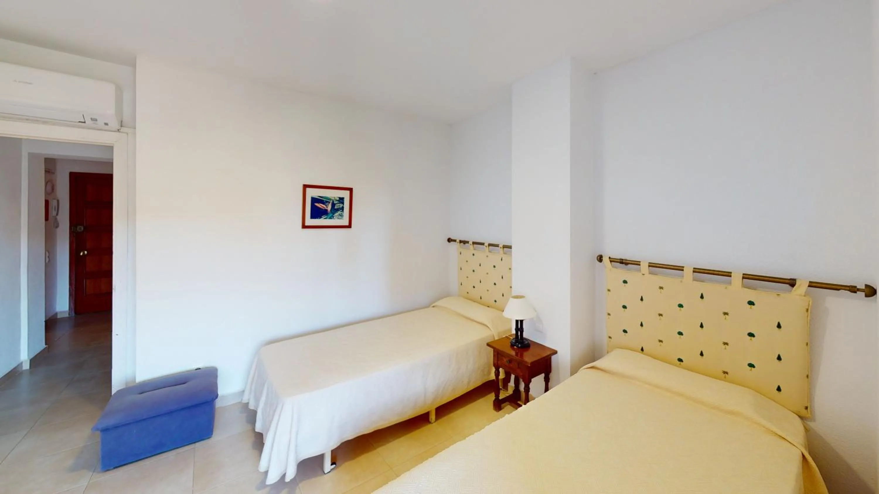 Bed in Apartamentos Concorde