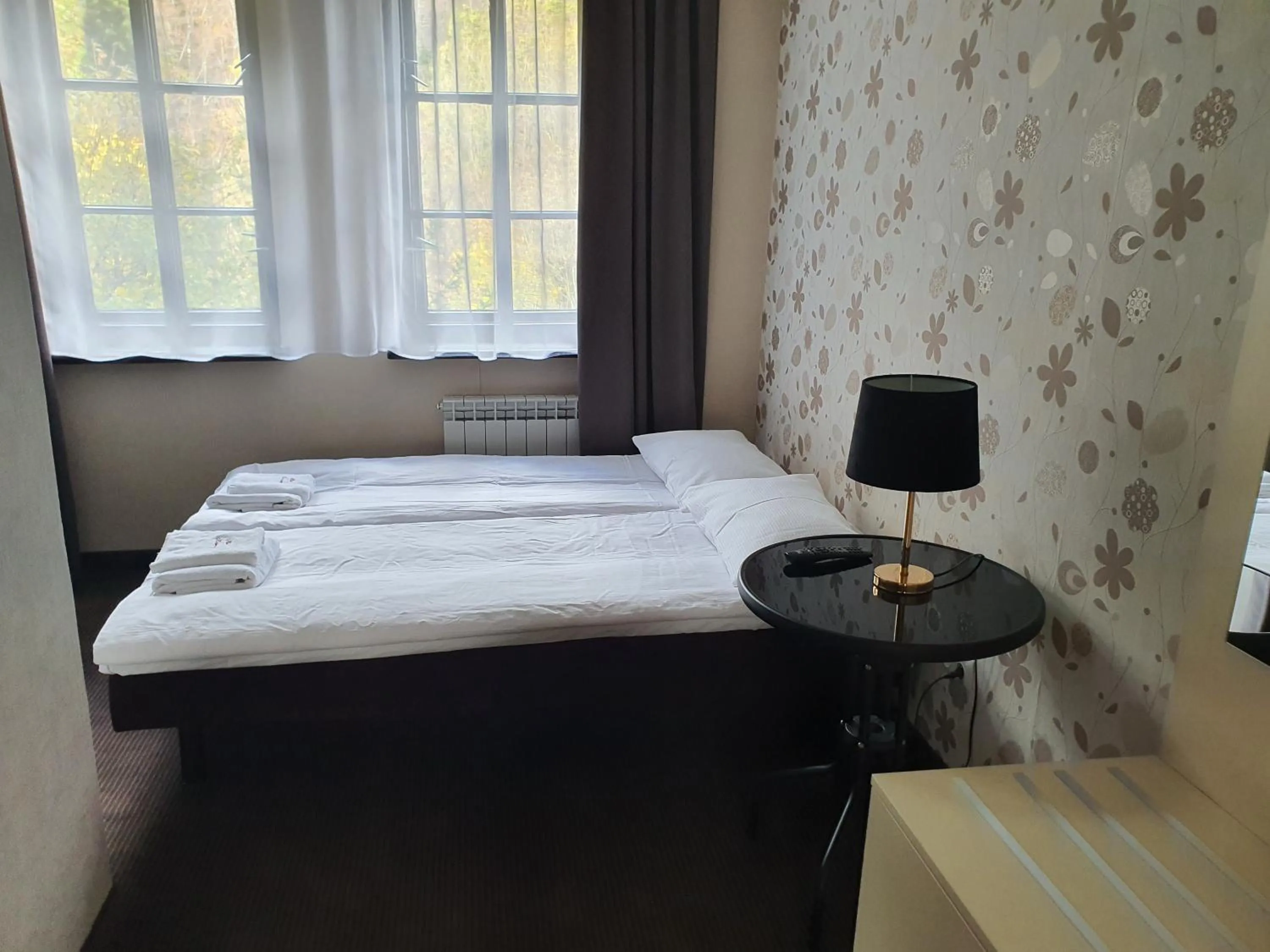 Photo of the whole room, Bed in Hotel Kolorowa