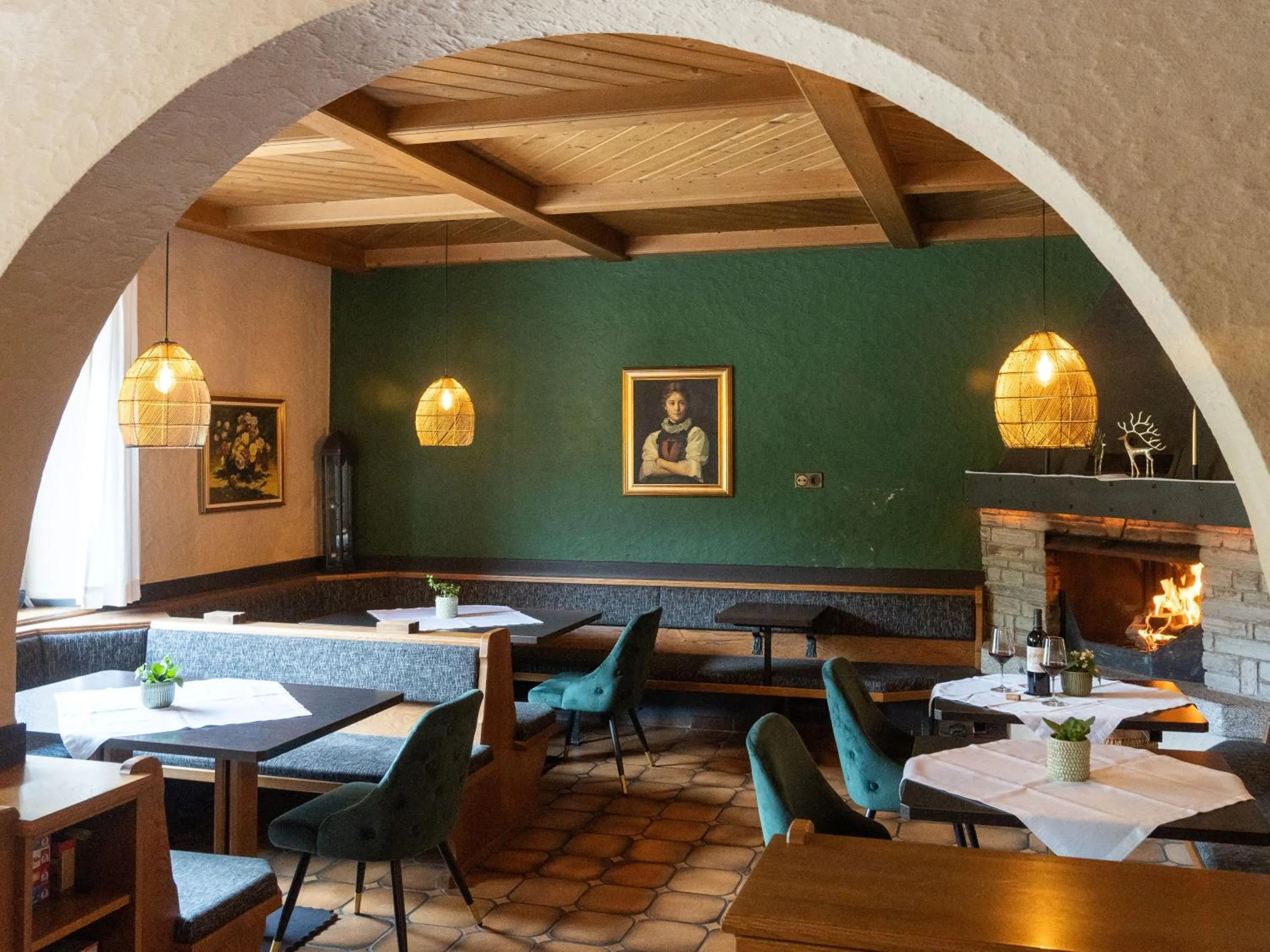 Restaurant/places to eat in Hotel Scherer