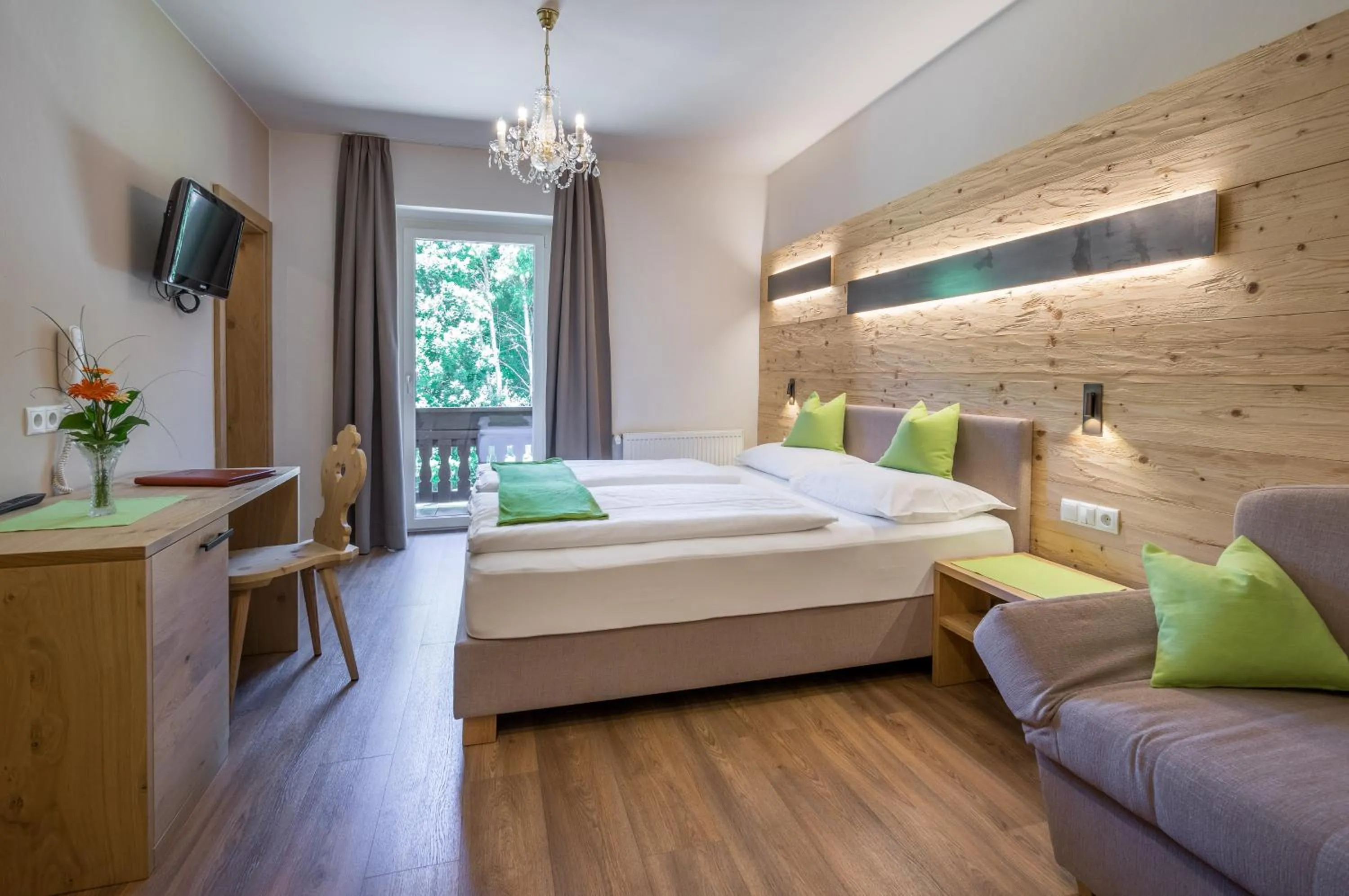 Photo of the whole room, Bed in Hotel Scherer