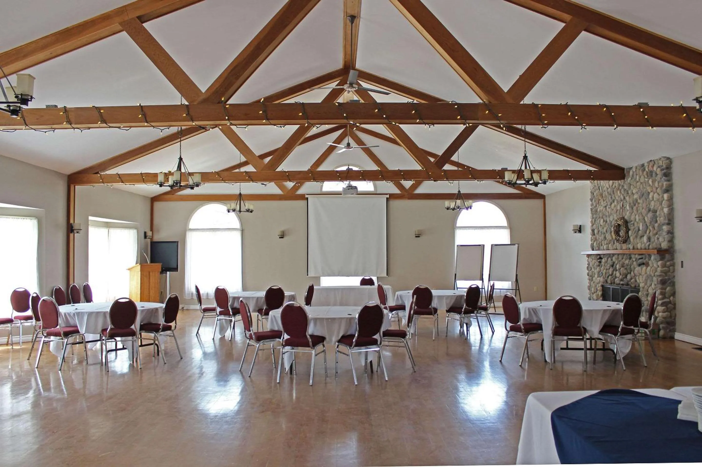 Meeting/conference room in Isaiah Tubbs Resort & Conference Centre
