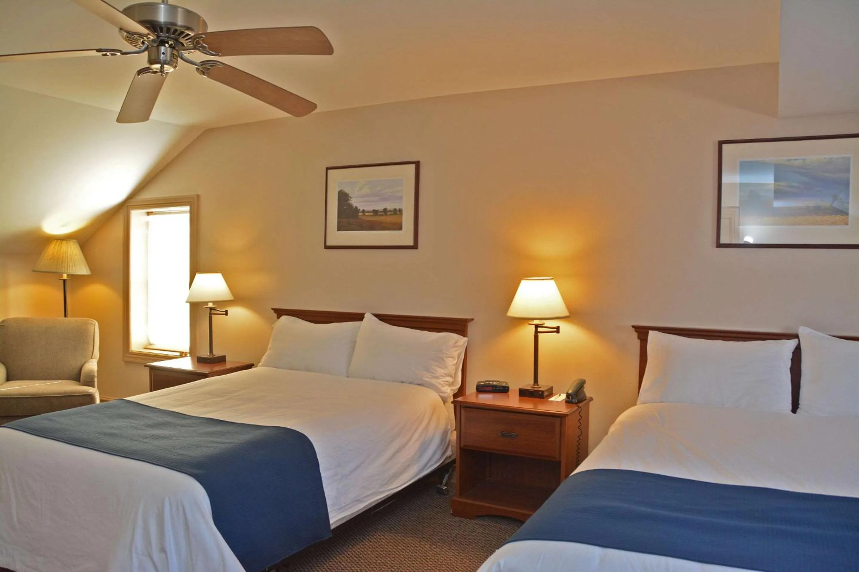 Bedroom, Bed in Isaiah Tubbs Resort & Conference Centre