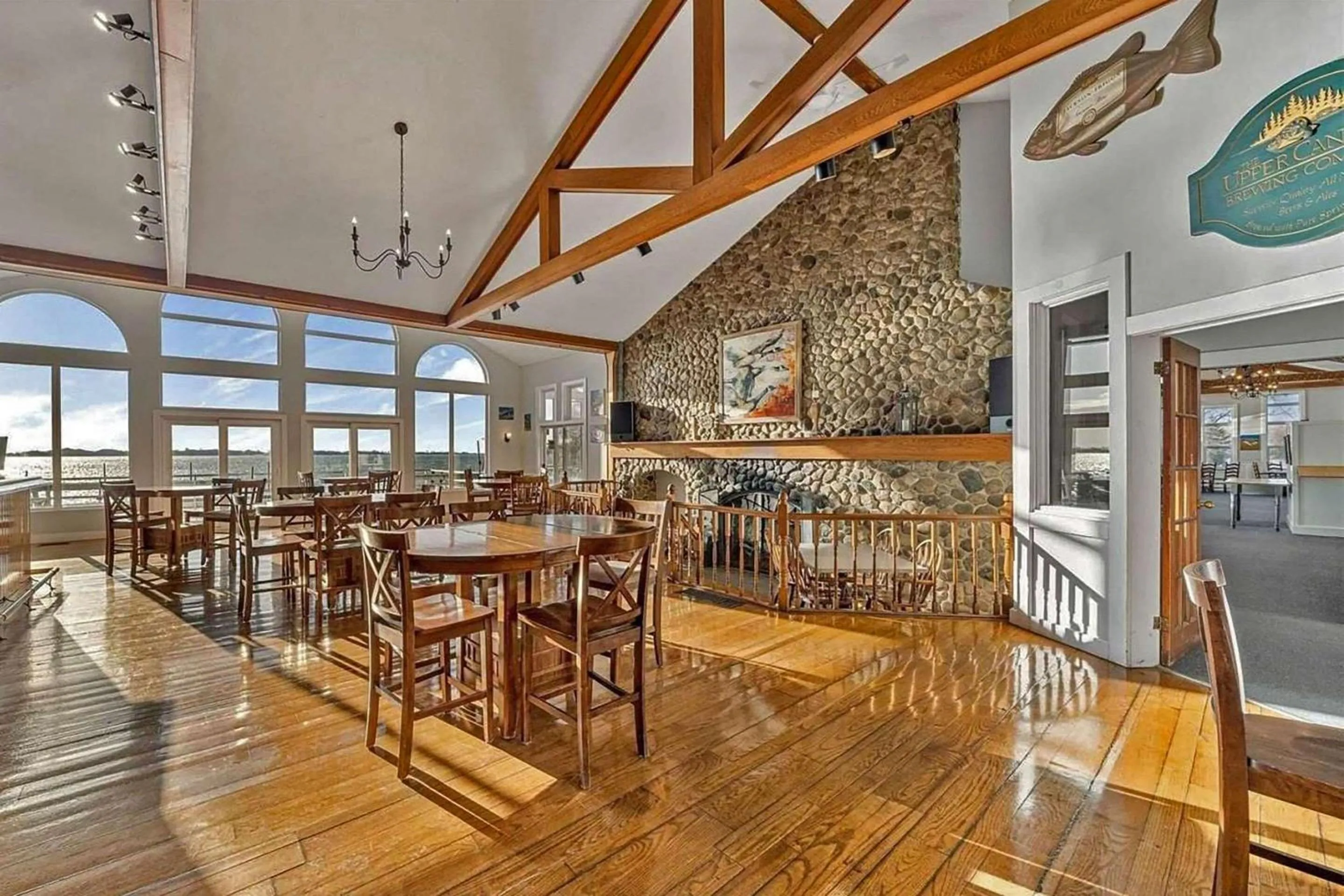 Restaurant/places to eat in Isaiah Tubbs Resort & Conference Centre