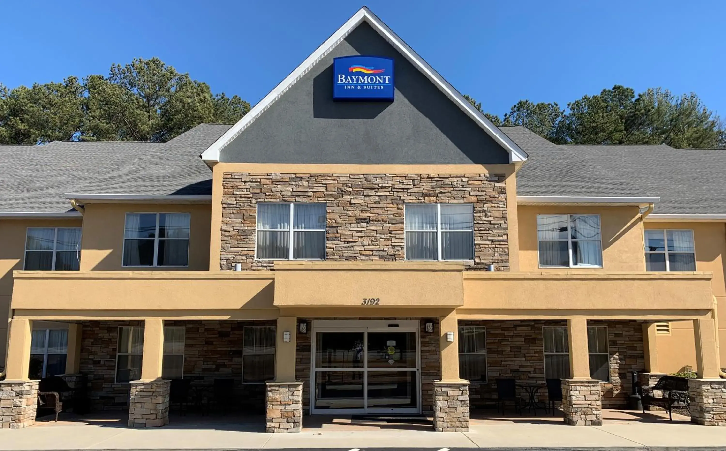 Facade/entrance in Baymont by Wyndham Kennesaw Facade/entrance in Baymont by Wyndham Kennesaw