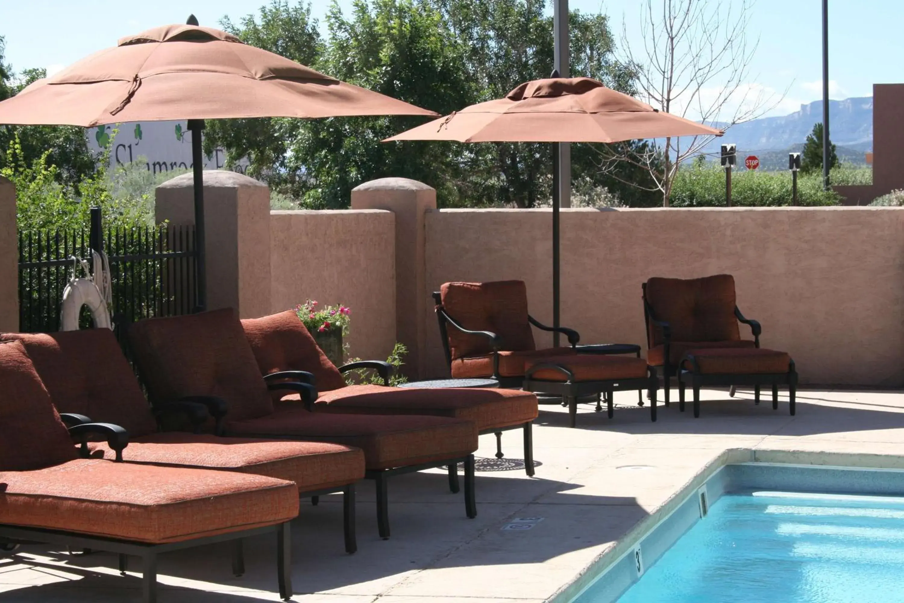 Pool view in Hampton Inn Kayenta Monument Valley Pool view in Hampton Inn Kayenta Monument Valley