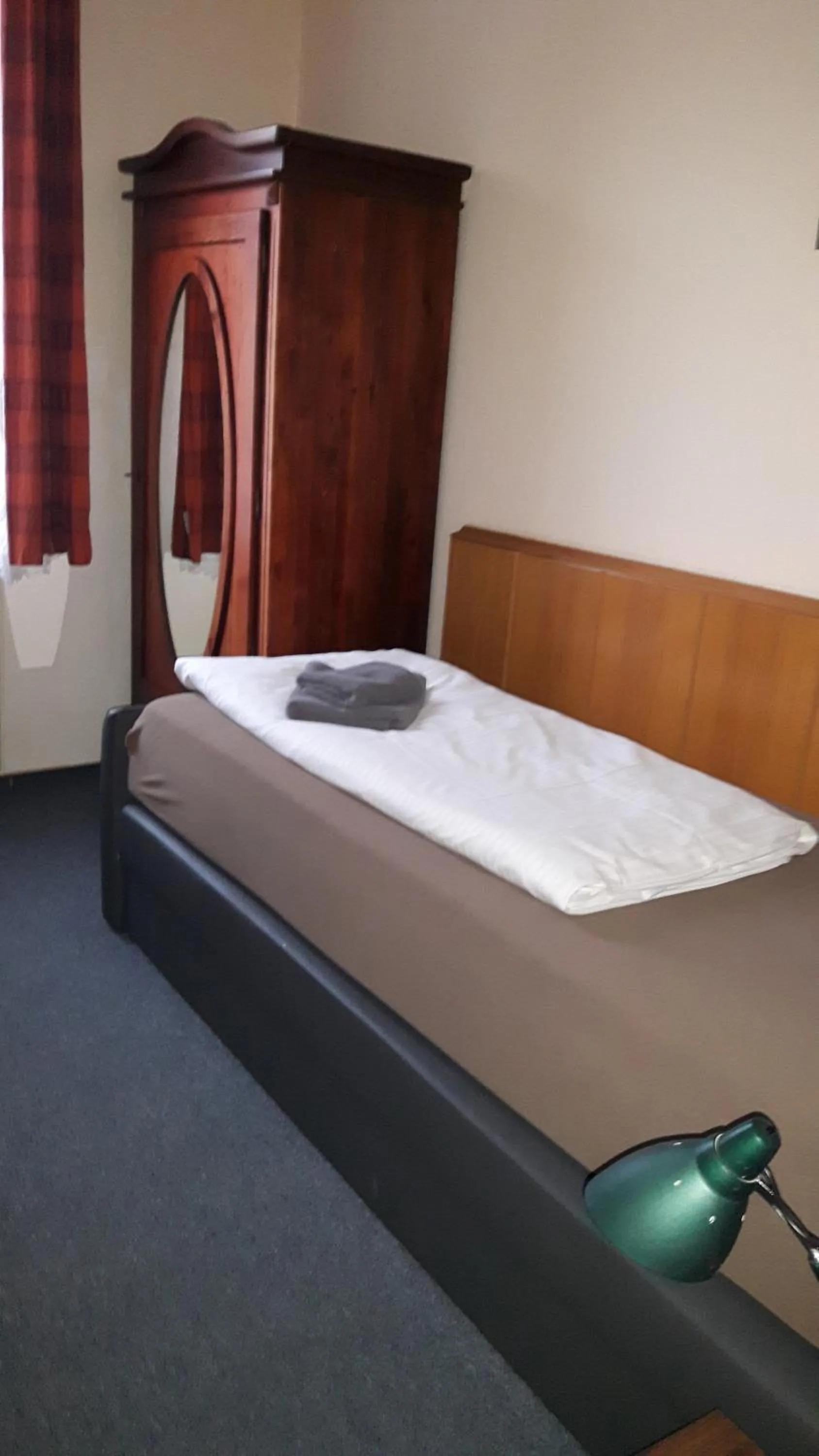 Bed in Hotel & Pension Plagwitzer Hof