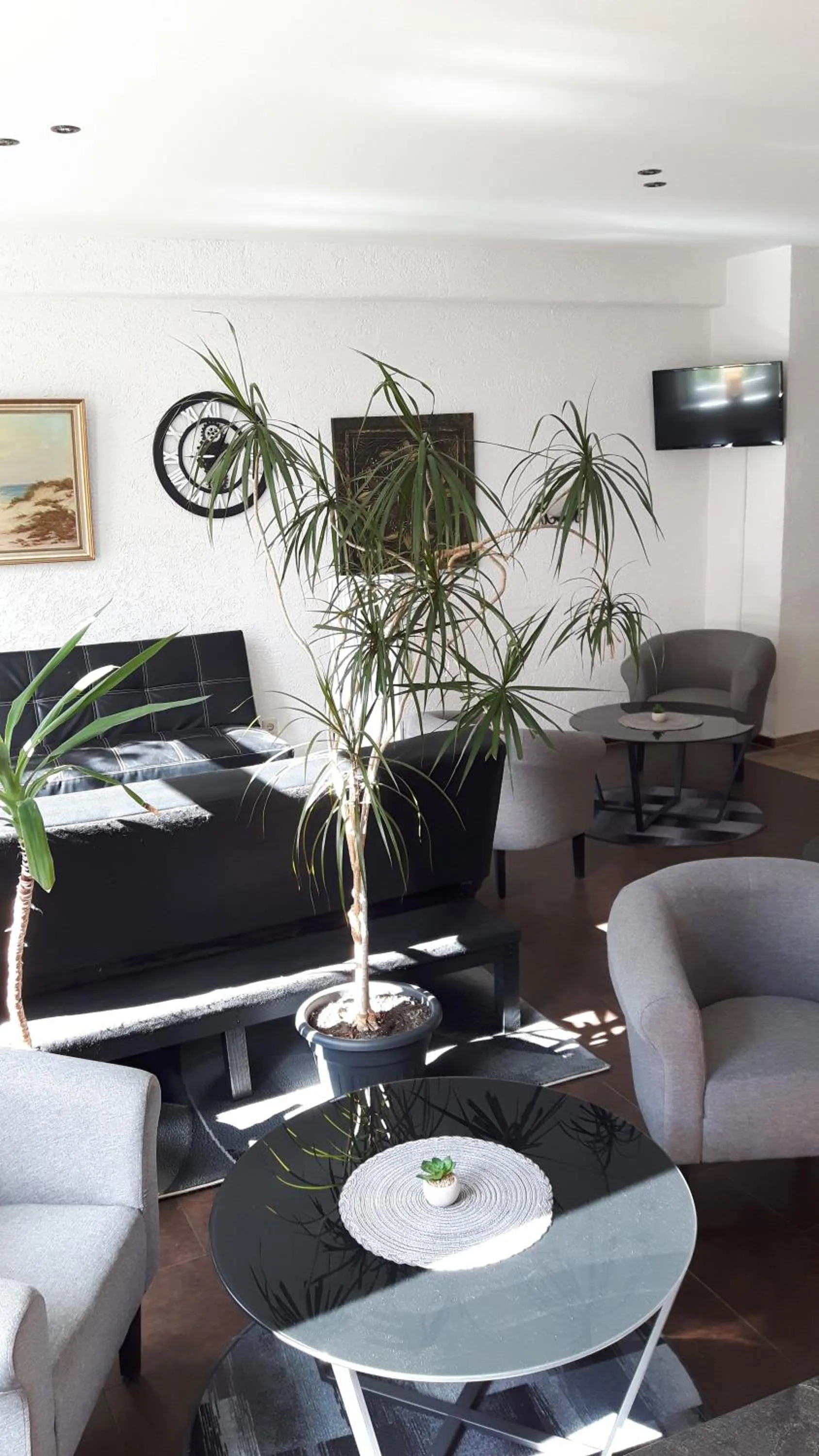 Communal lounge/ TV room in Hotel & Pension Plagwitzer Hof