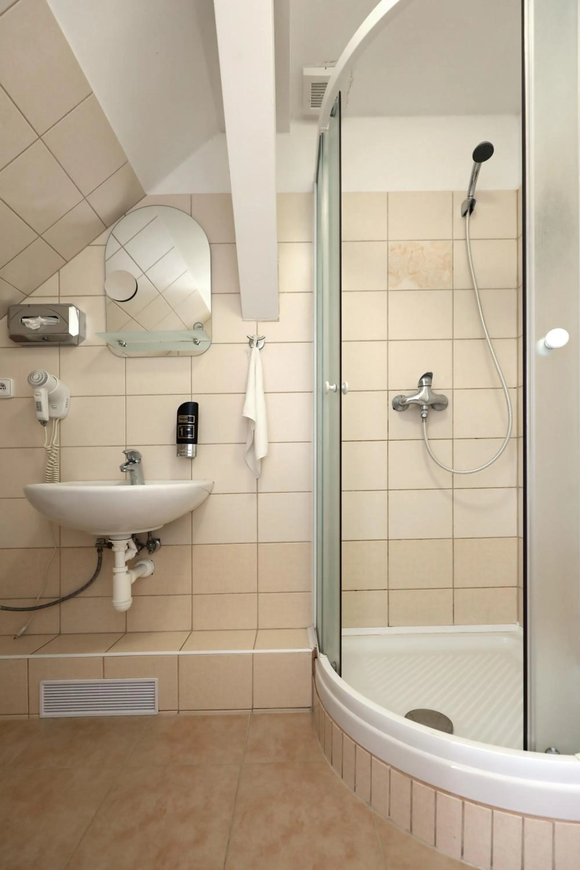 Shower in Pension U Tří sedláků