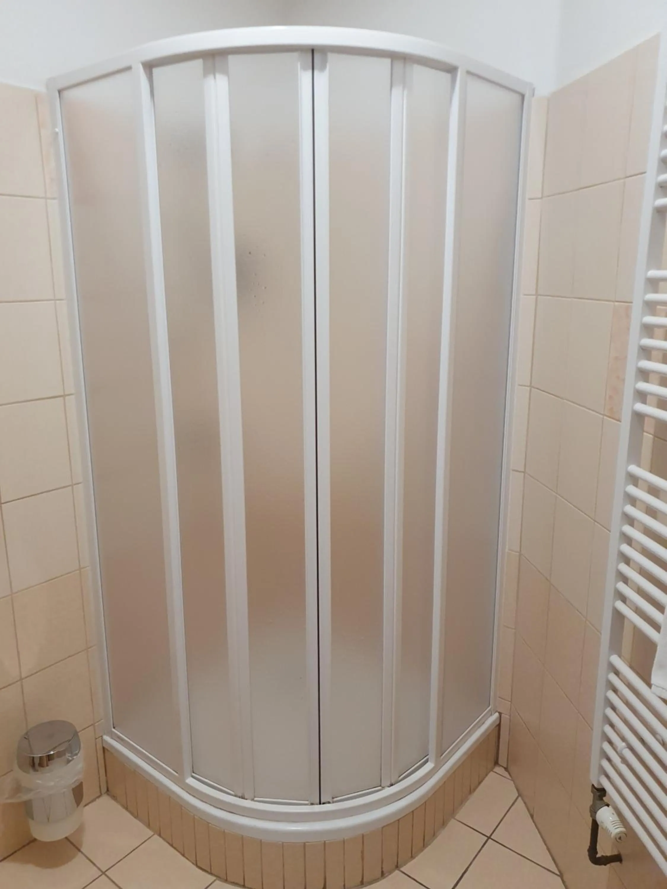 Shower in Pension U Tří sedláků