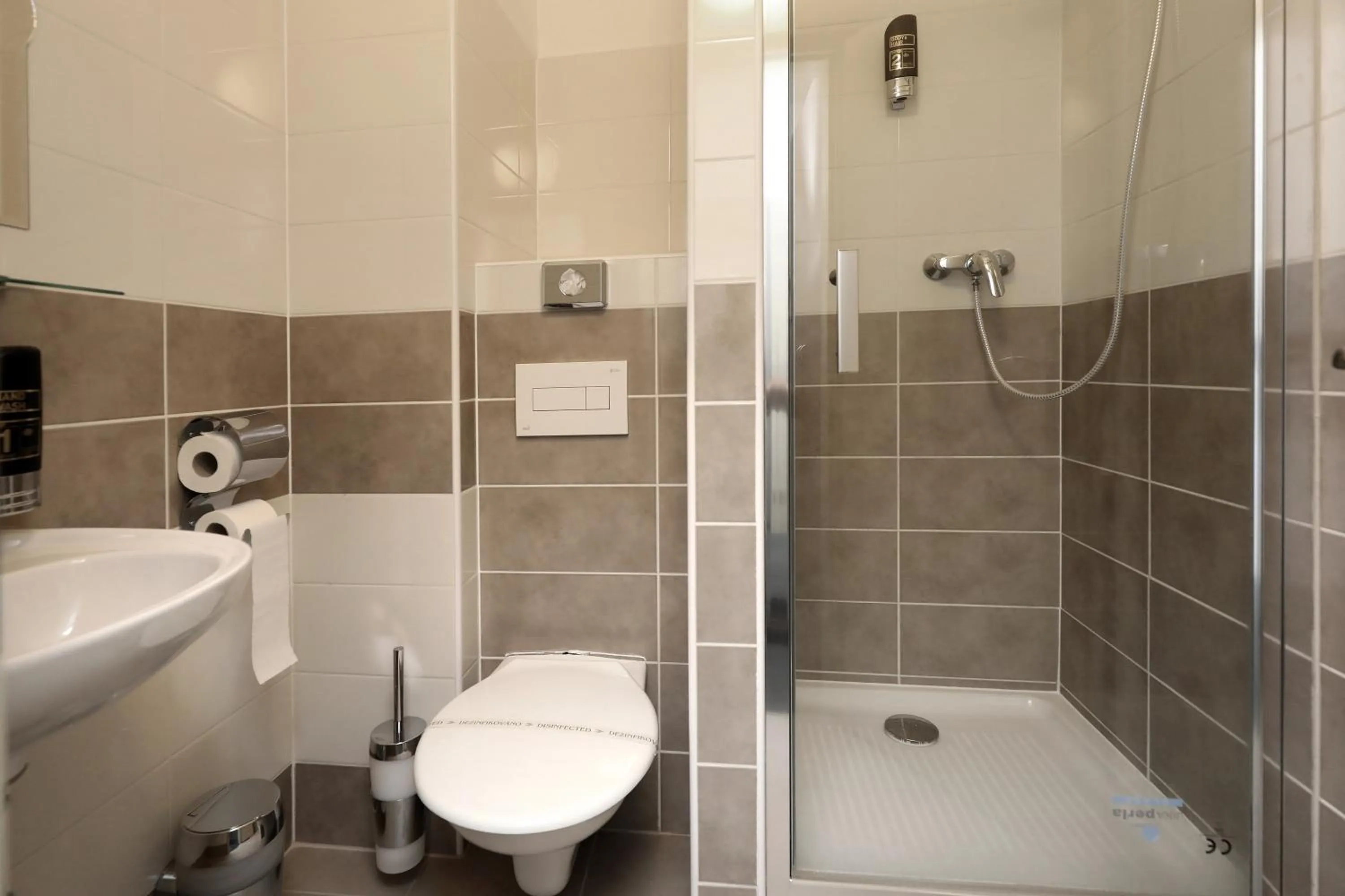 Shower in Pension U Tří sedláků